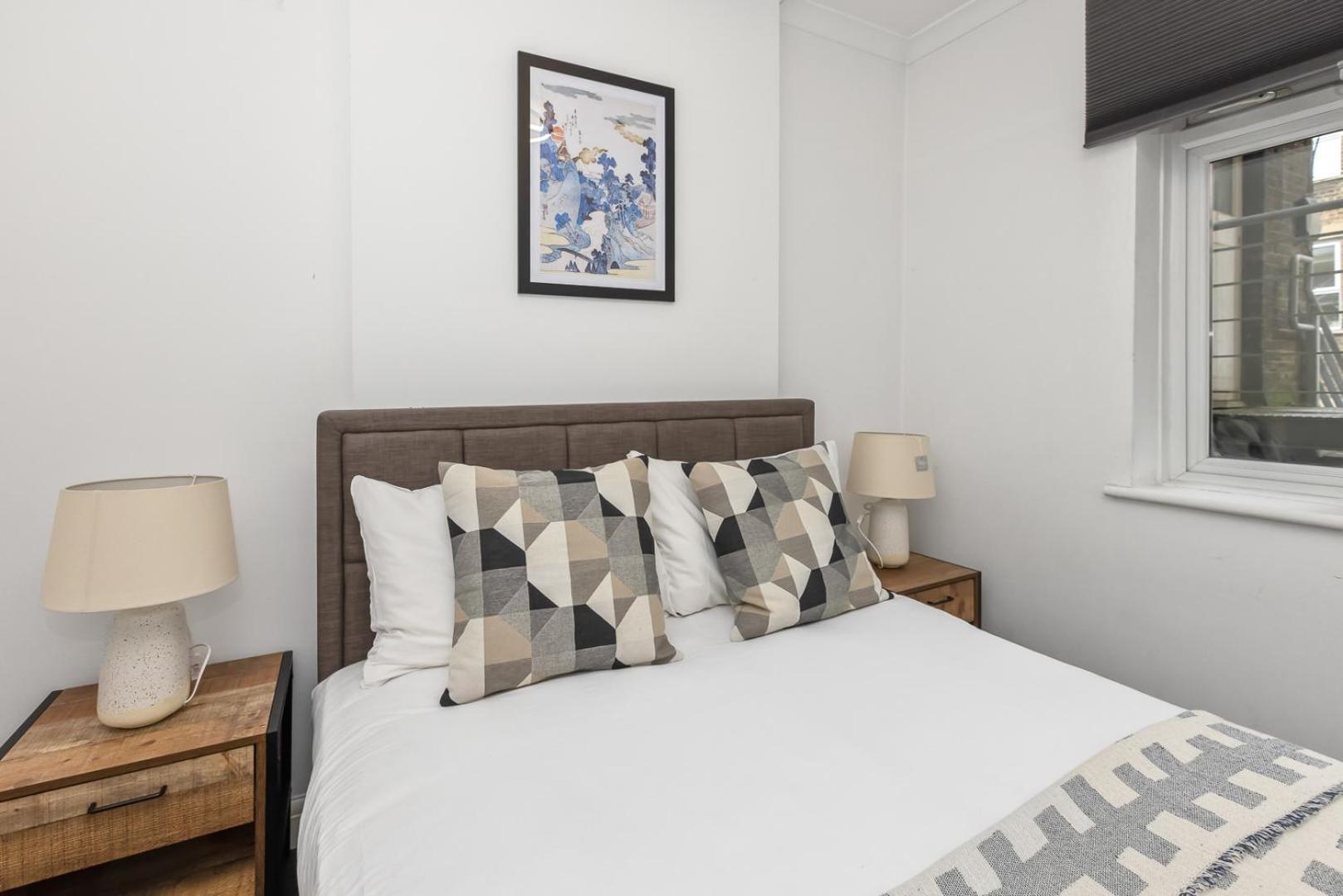 Outstanding 2 Bed In Camden Sleeps 6 Apartment London