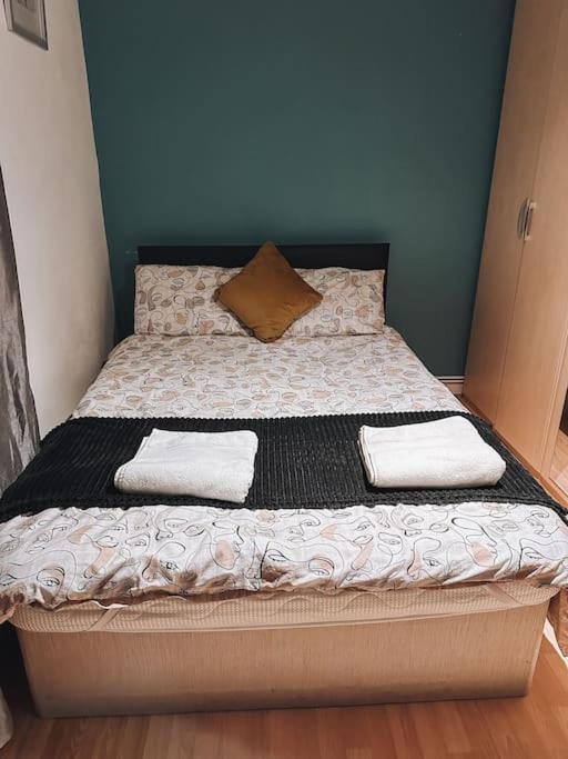 Apartment Spacious 3 Bedroom Flat In Stockwell London