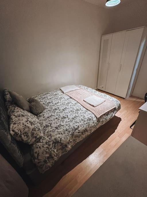 Apartment Spacious 3 Bedroom Flat In Stockwell