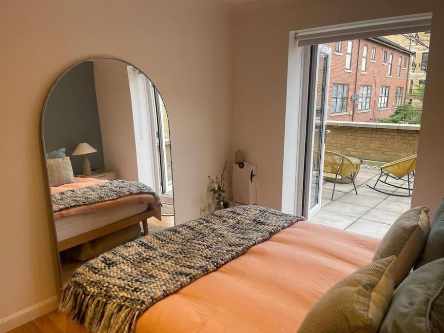 Leilighet Flat In - Close To Excel