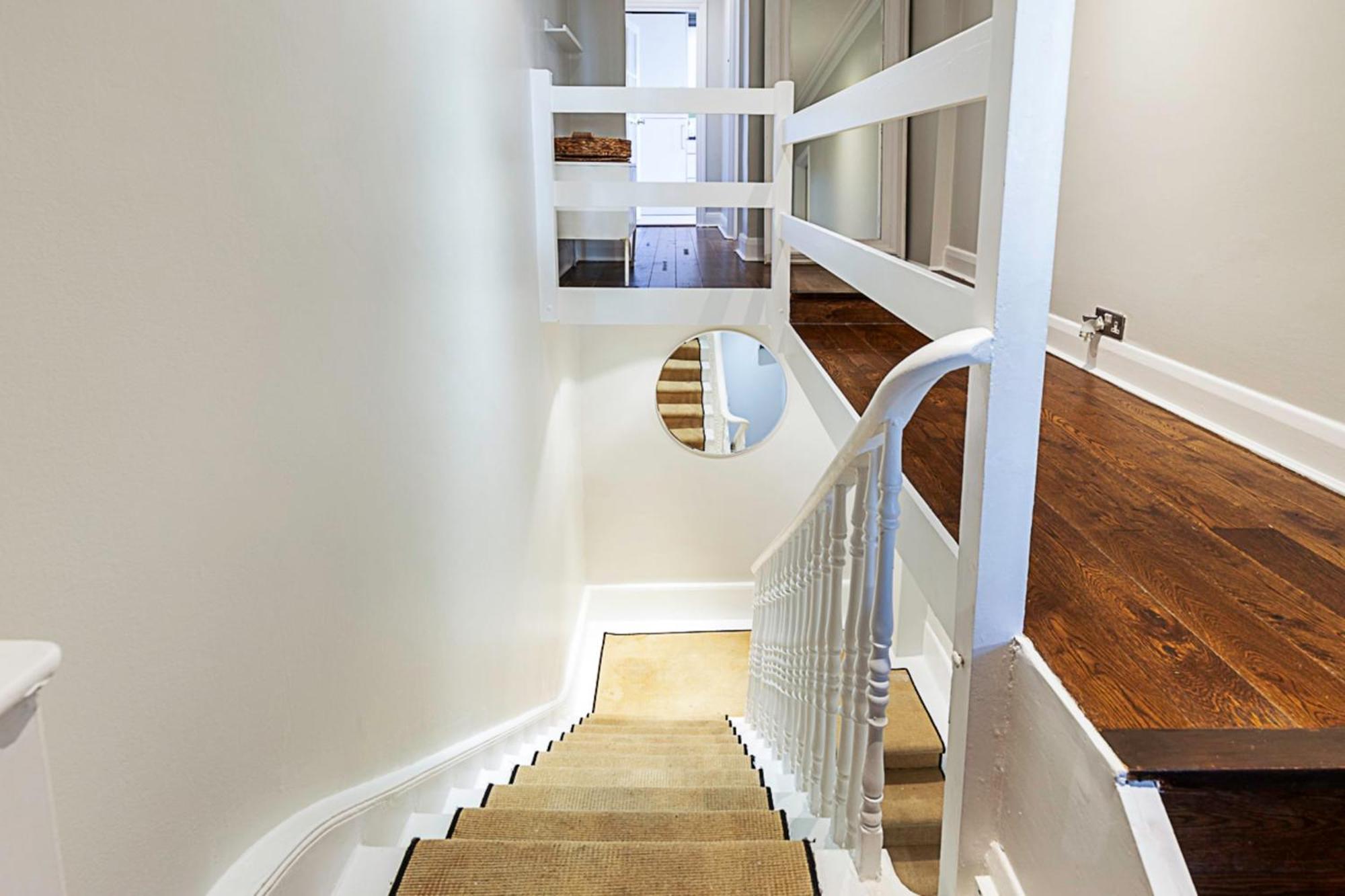 Contemporary And Spacious Kensington London