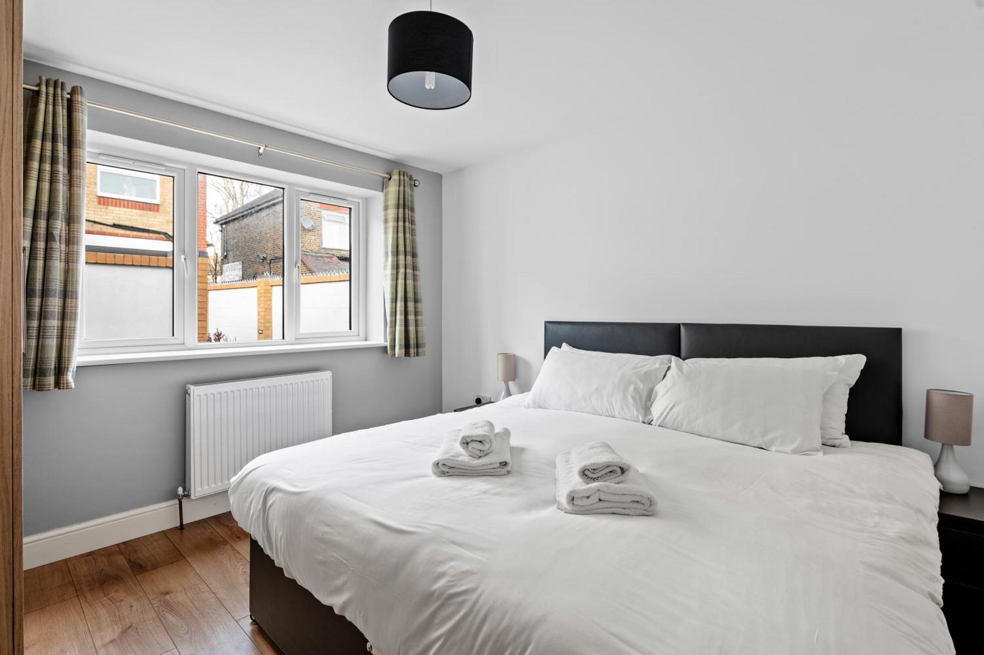 Leilighet Stylish 2 Bed In East Ham, Close To Excel *