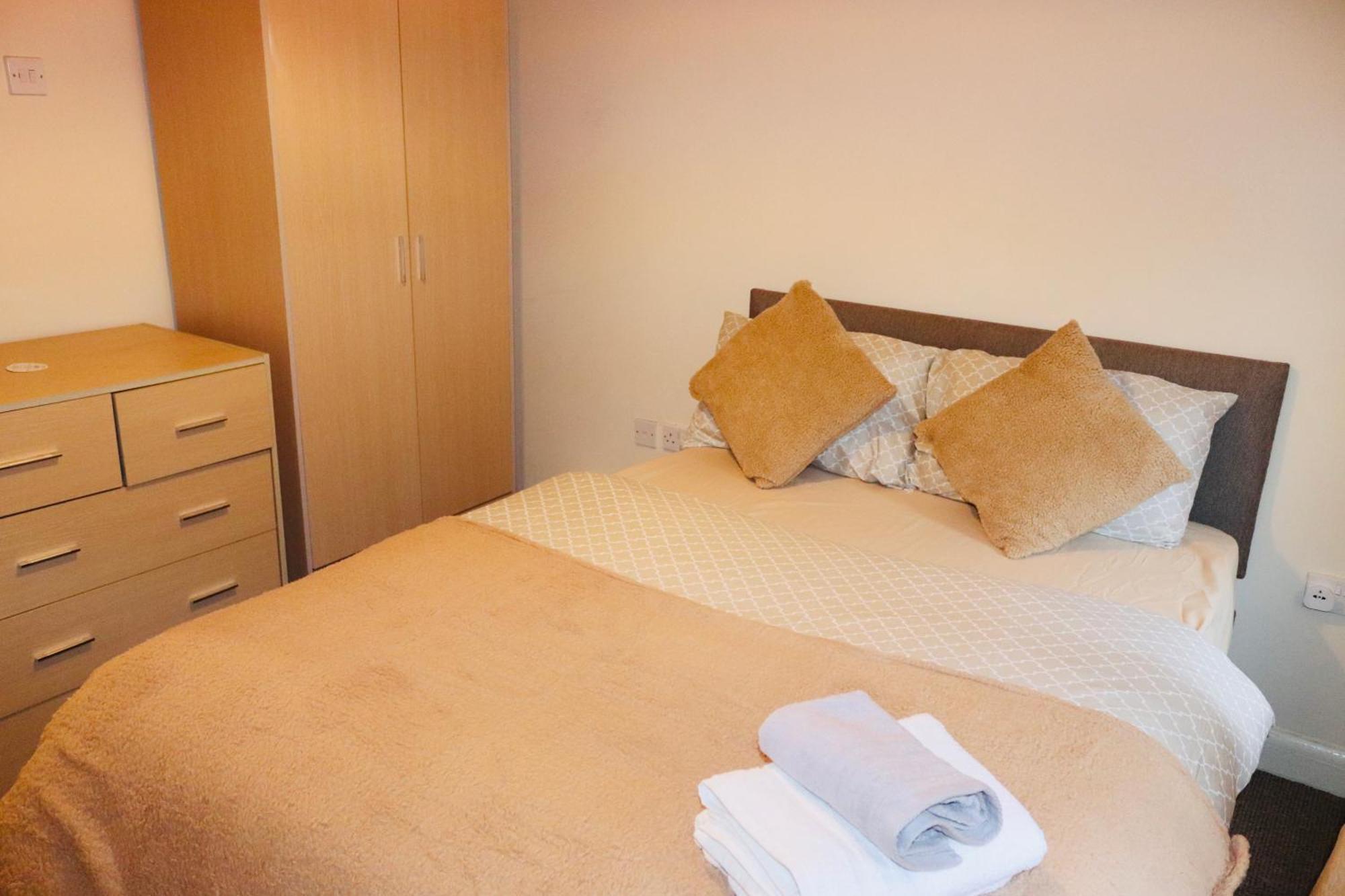 Affordable Double In Near Elephant And Castle Station Guest house London