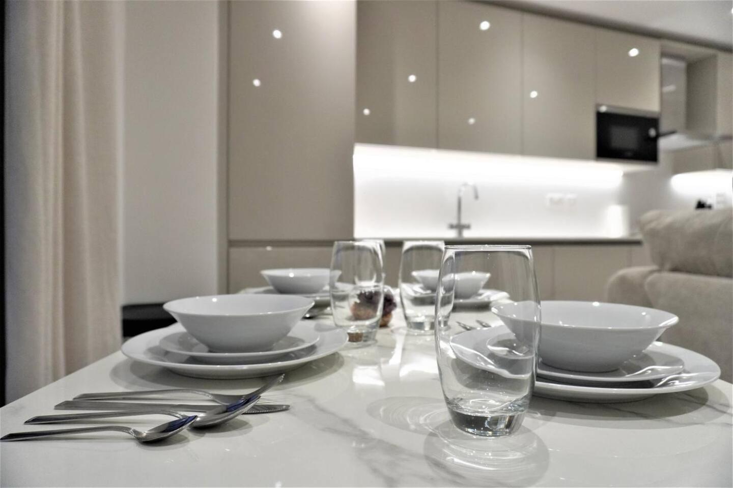 Queens Luxury Wembley Stadium - Apartahotel *