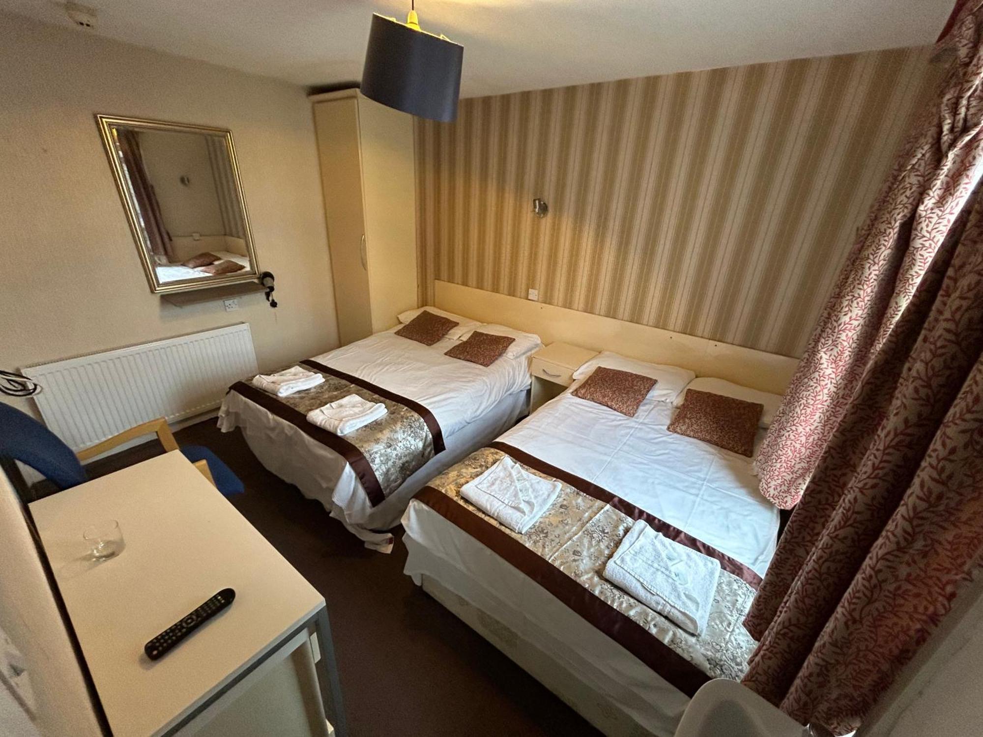 Earls Court Guest house London