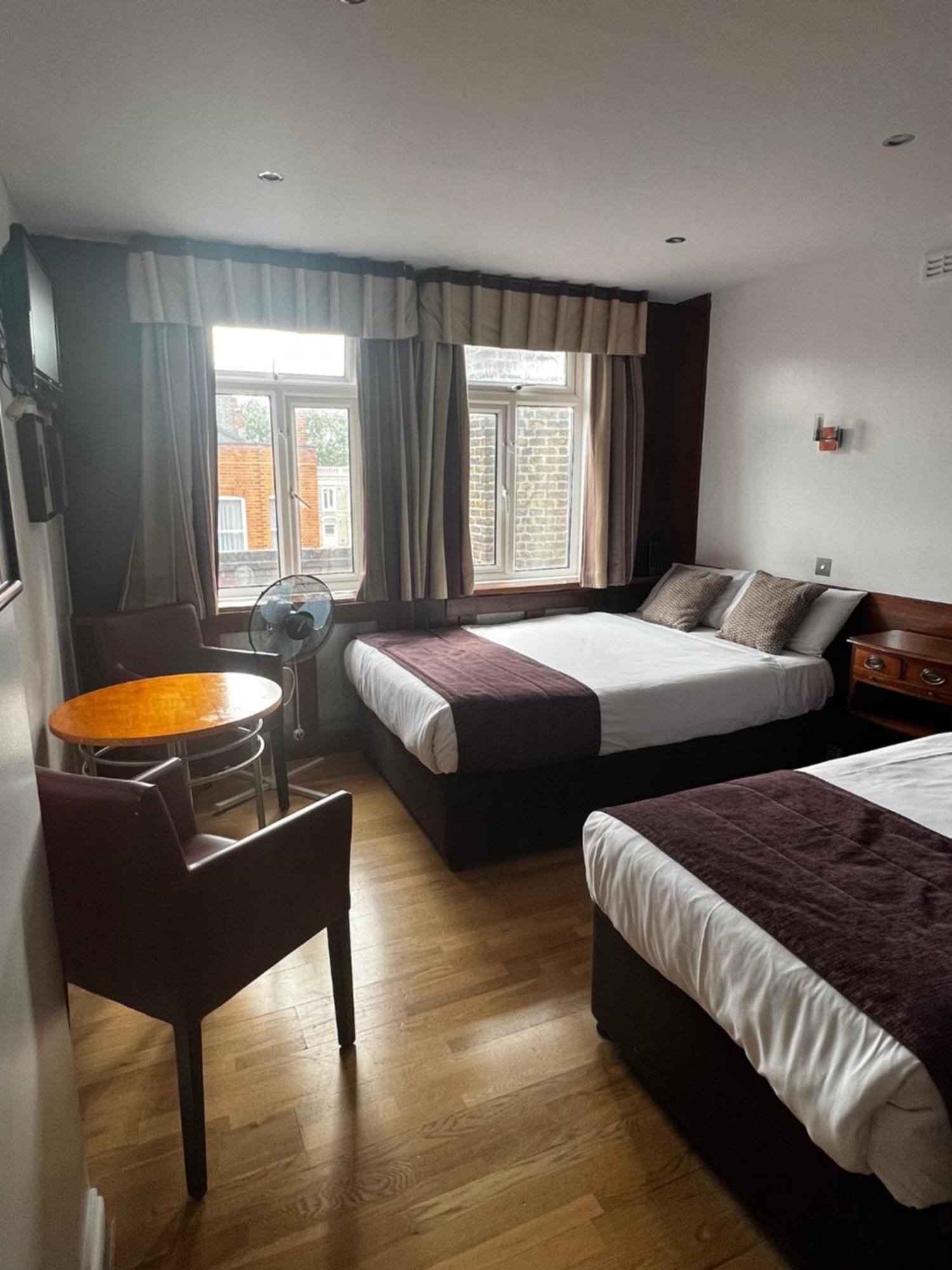 Garden View 3* London