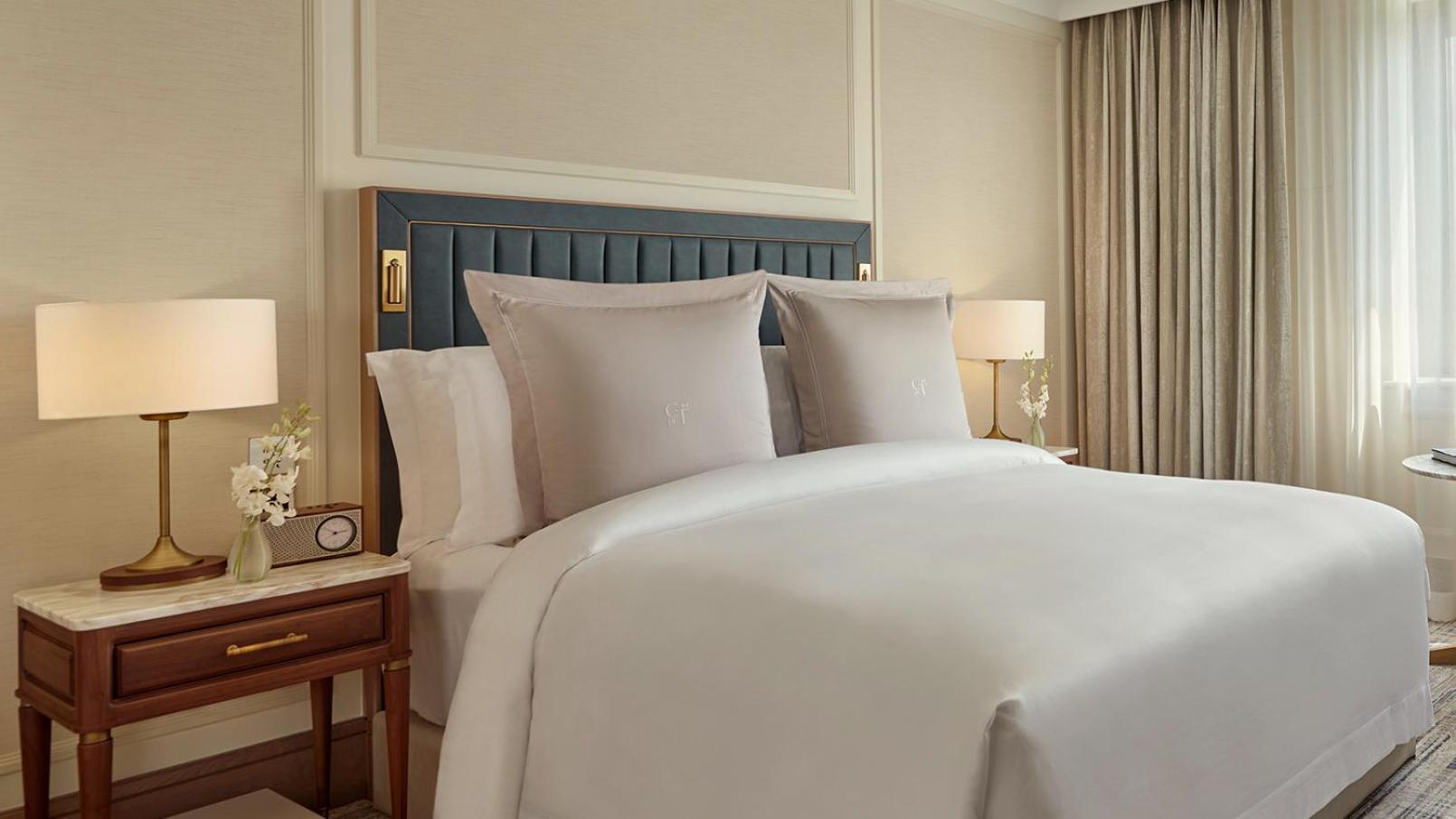 Jumeirah Carlton Tower 5*