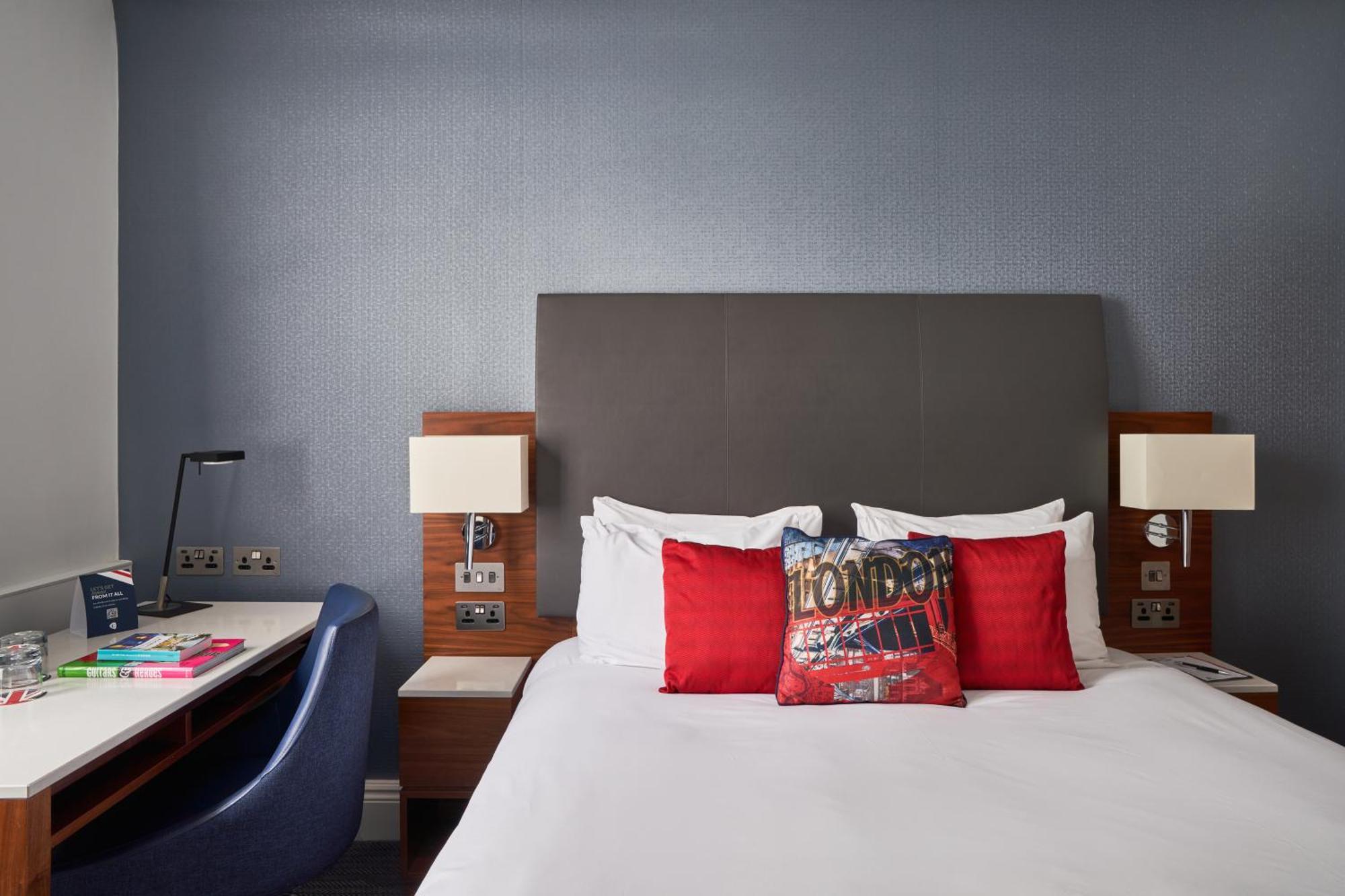 Hotel The Cumberland, London