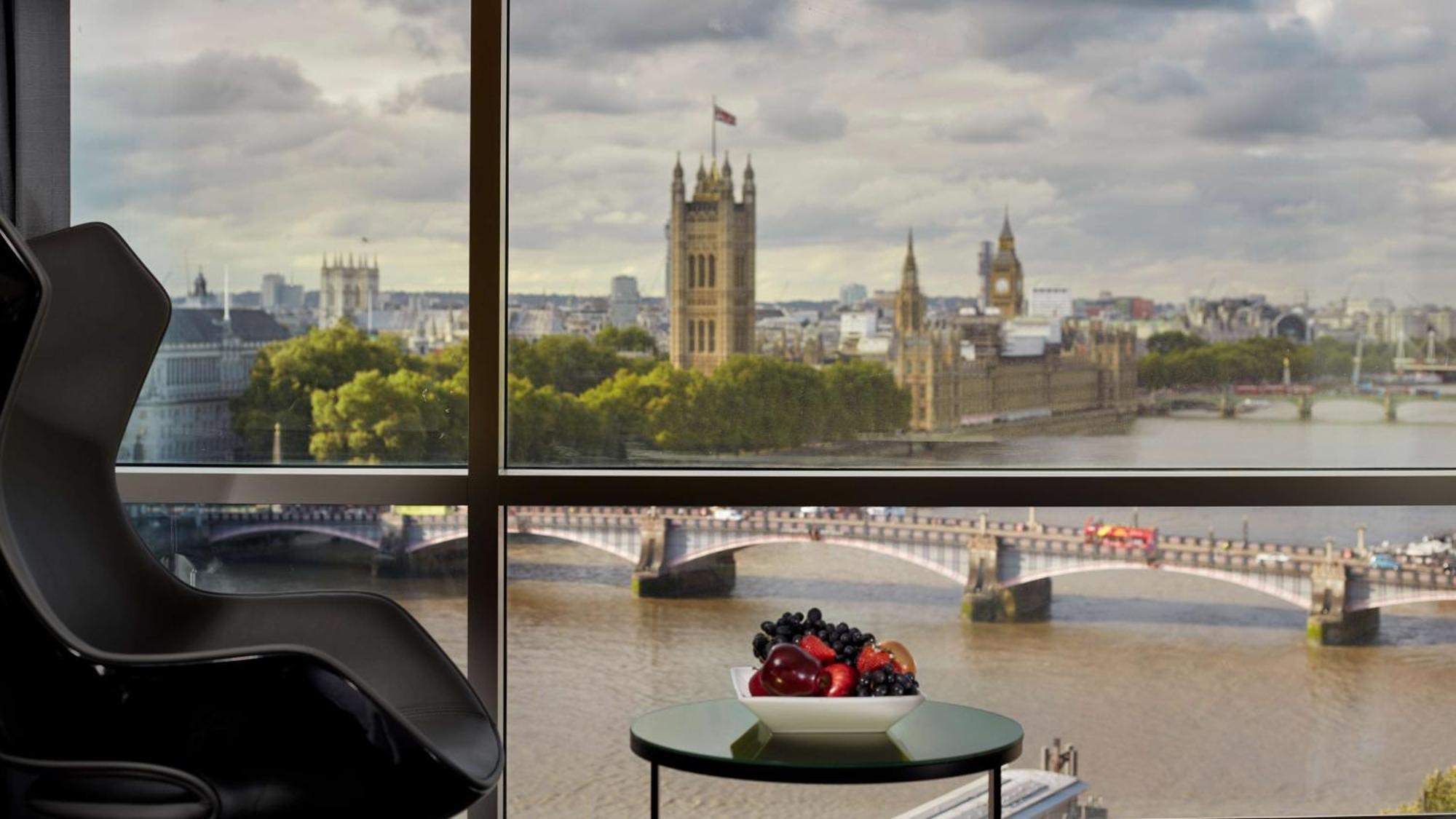 Park Plaza Riverbank Hotel 4*