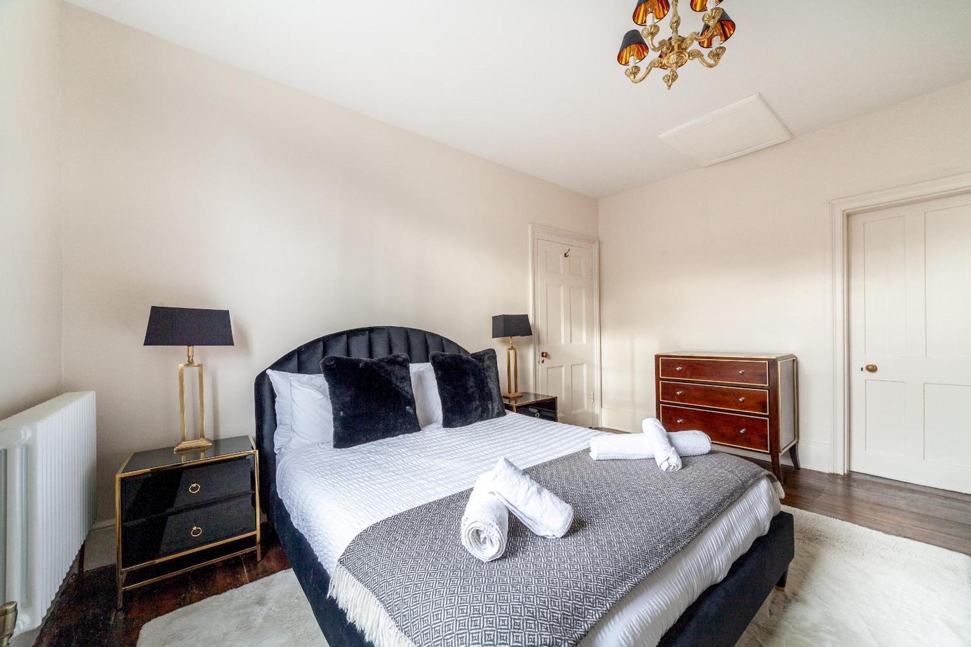 The New Cross Premier Apartment