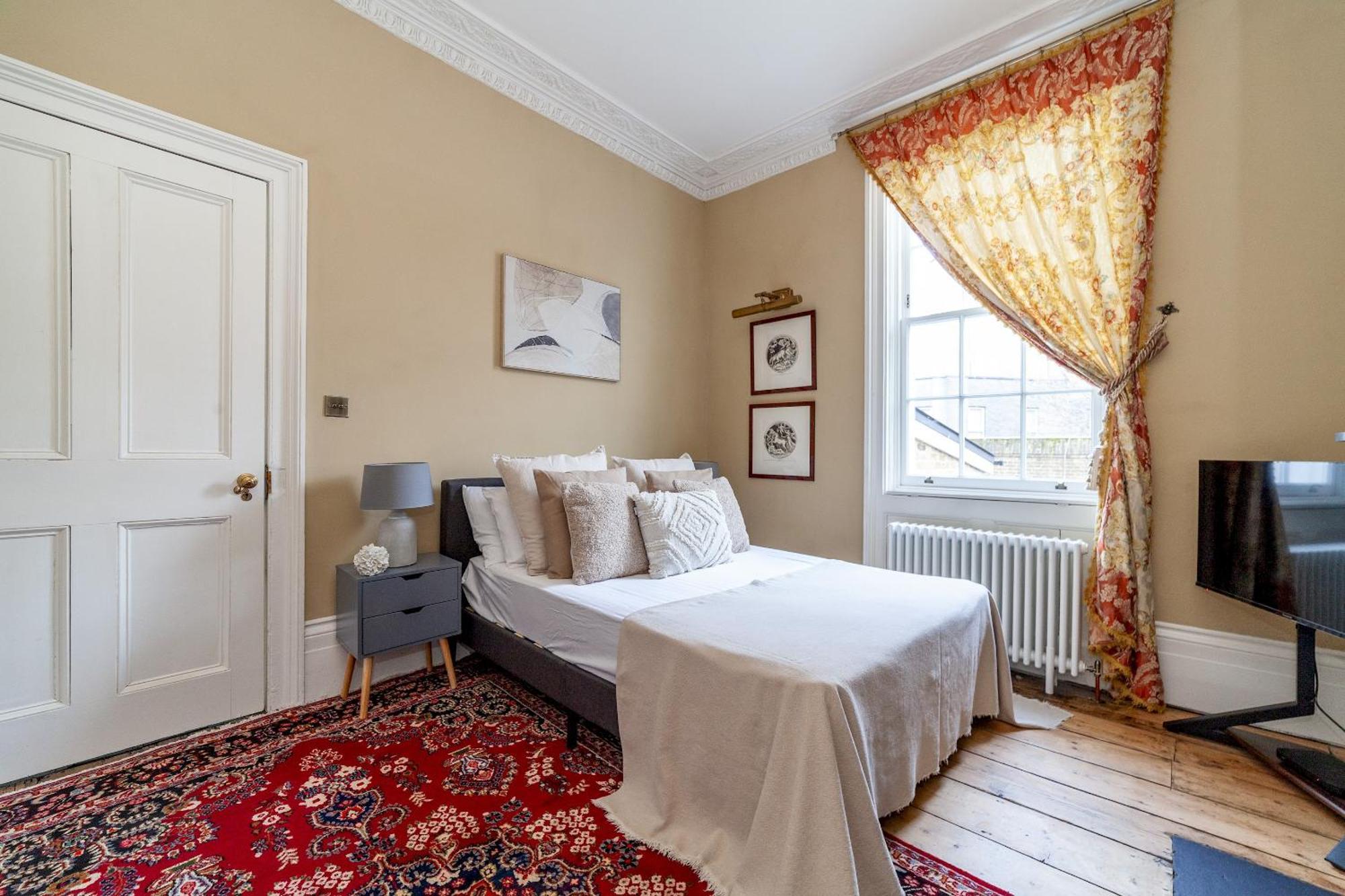 The New Cross Premier Apartment