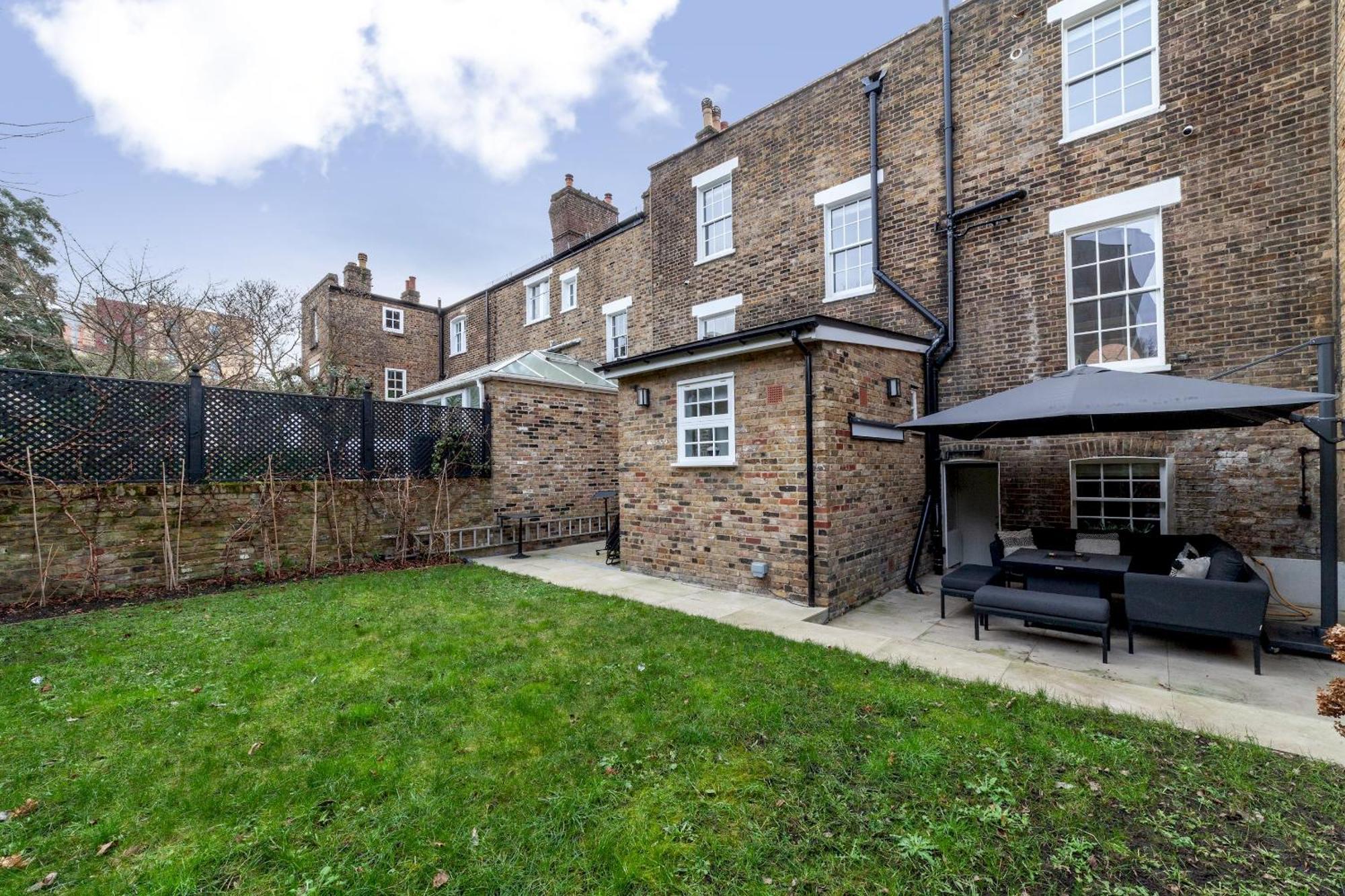 The New Cross Premier Apartment *