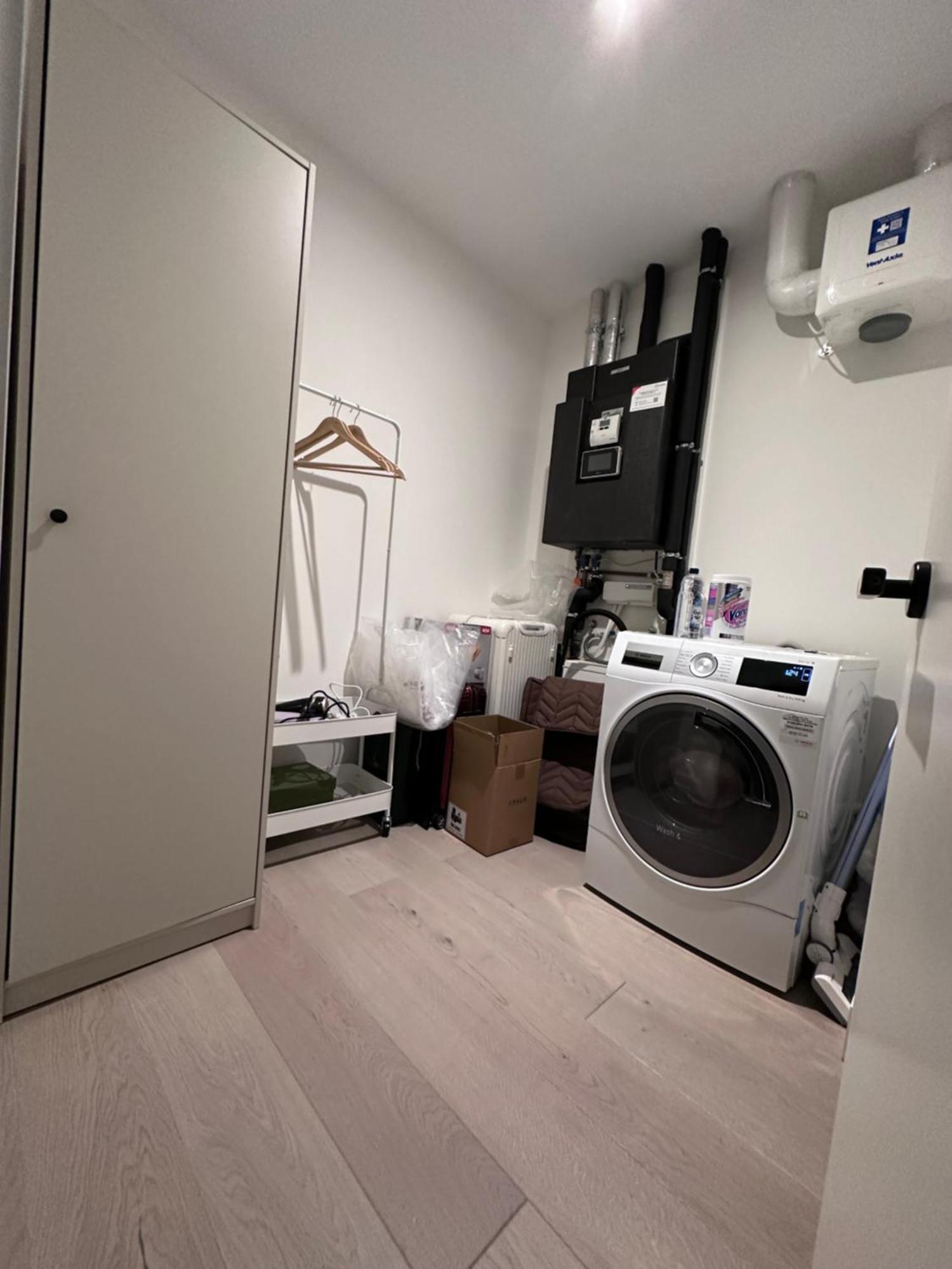 Female Only Ensuite * Londen