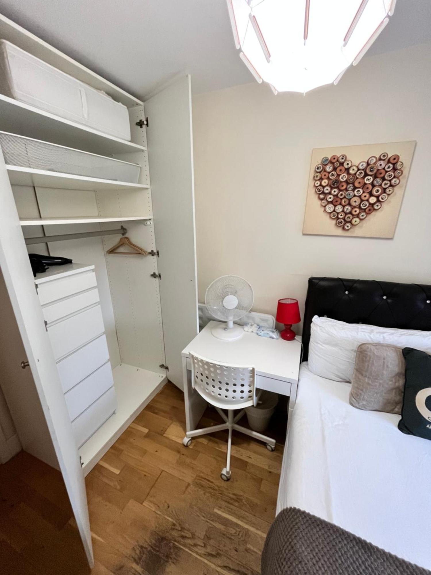 Gasthuis Metropolitan Coziness Private Bedrooms In Euston Station 161 Londen