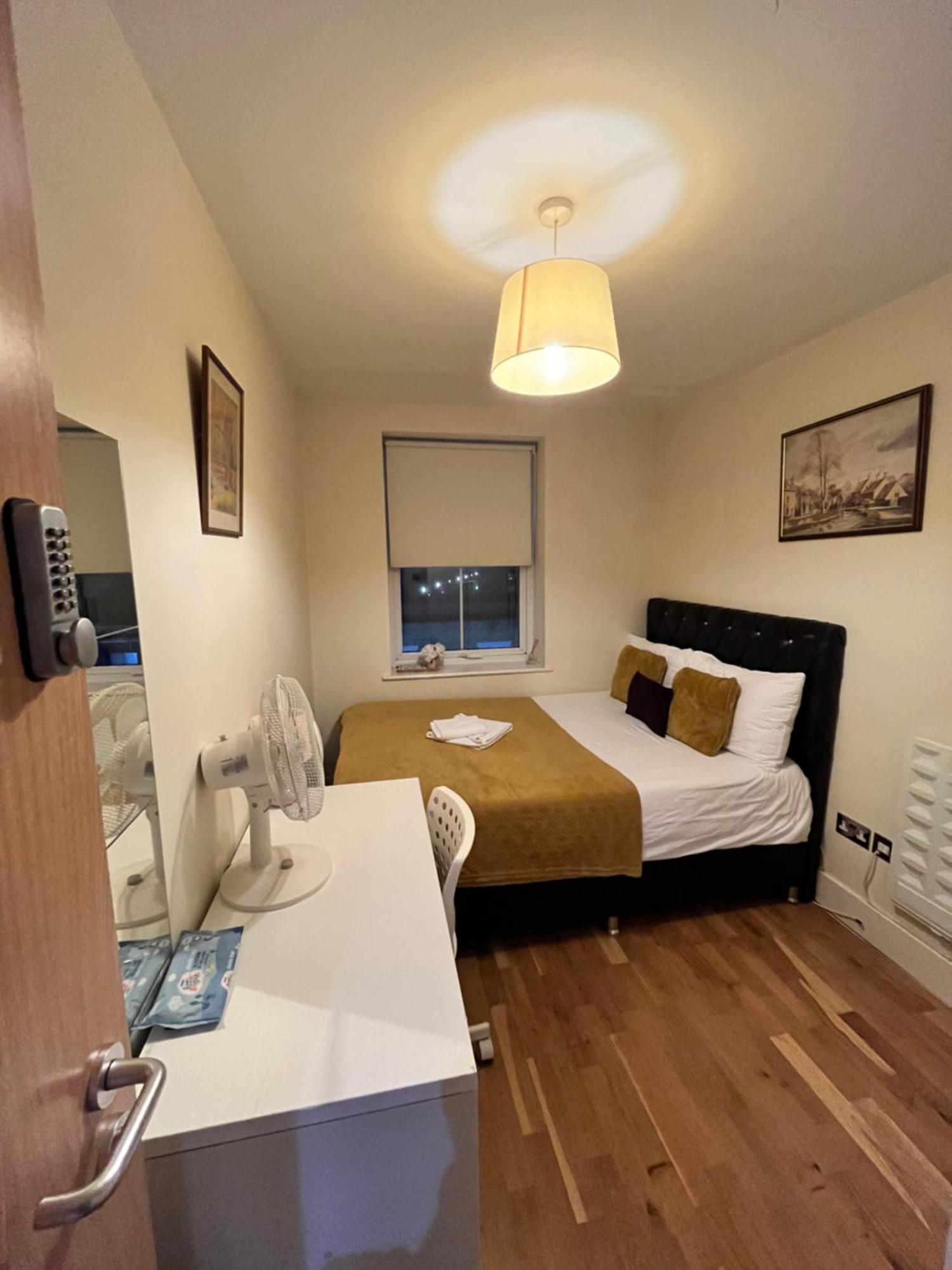 Metropolitan Coziness Private Bedrooms In Euston Station 161 Gasthuis Londen