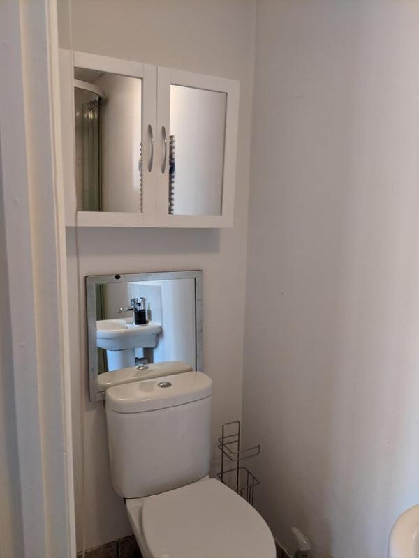 And Peaceful With Your Own Bathroom Privat overnatting London