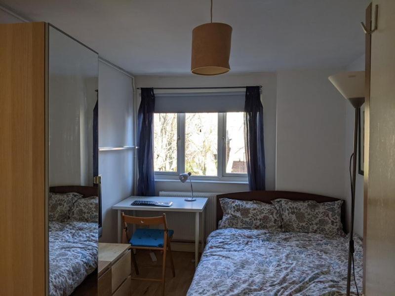 And Peaceful With Your Own Bathroom * London