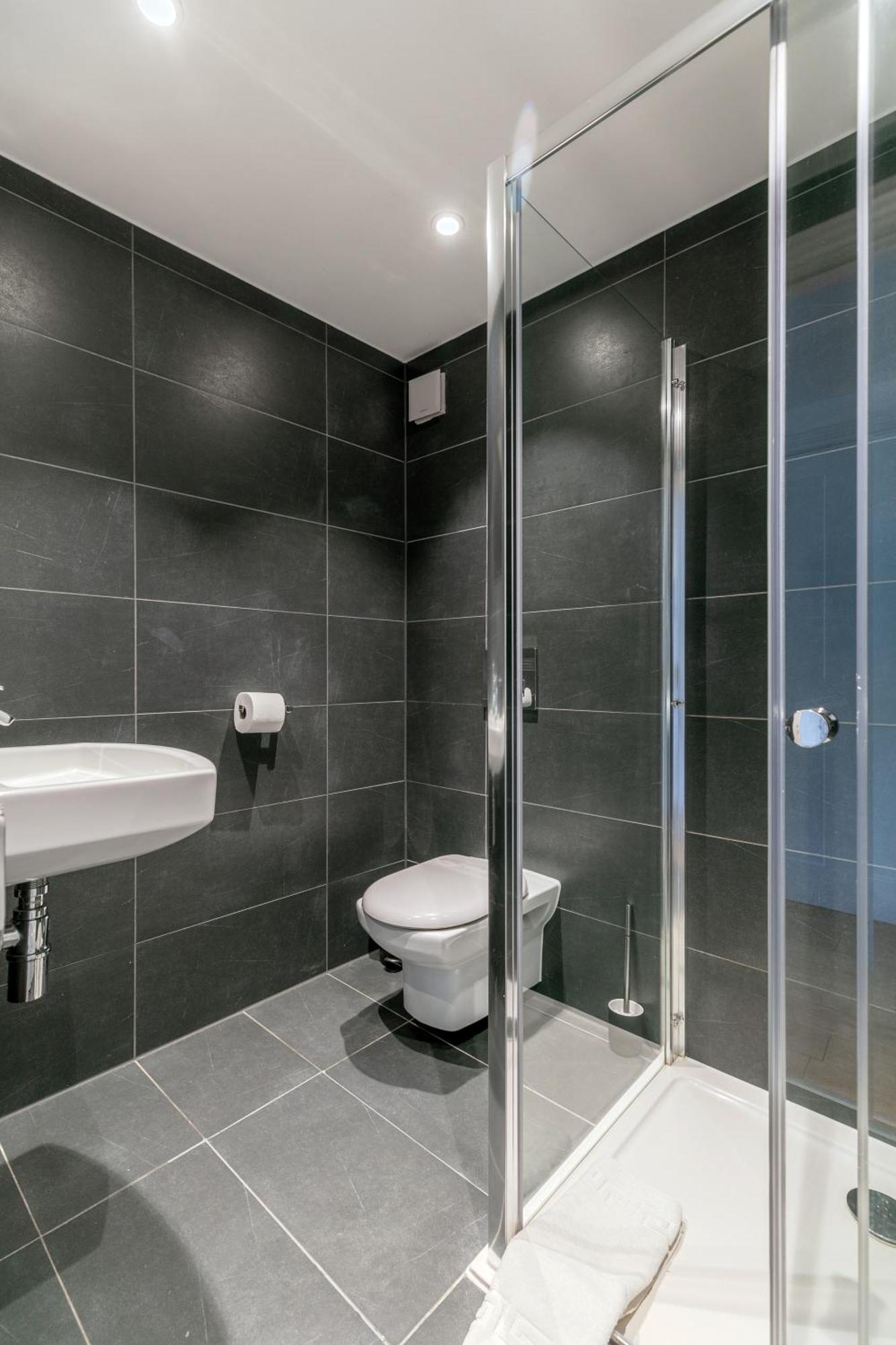 Regent's Park & Baker Street Modern Apartments! Apartahotel Londres