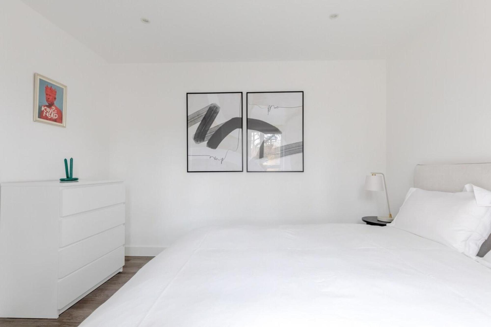 Apartment Elegant & Serene 2bd Flat Wroof Terrace Hoxton!