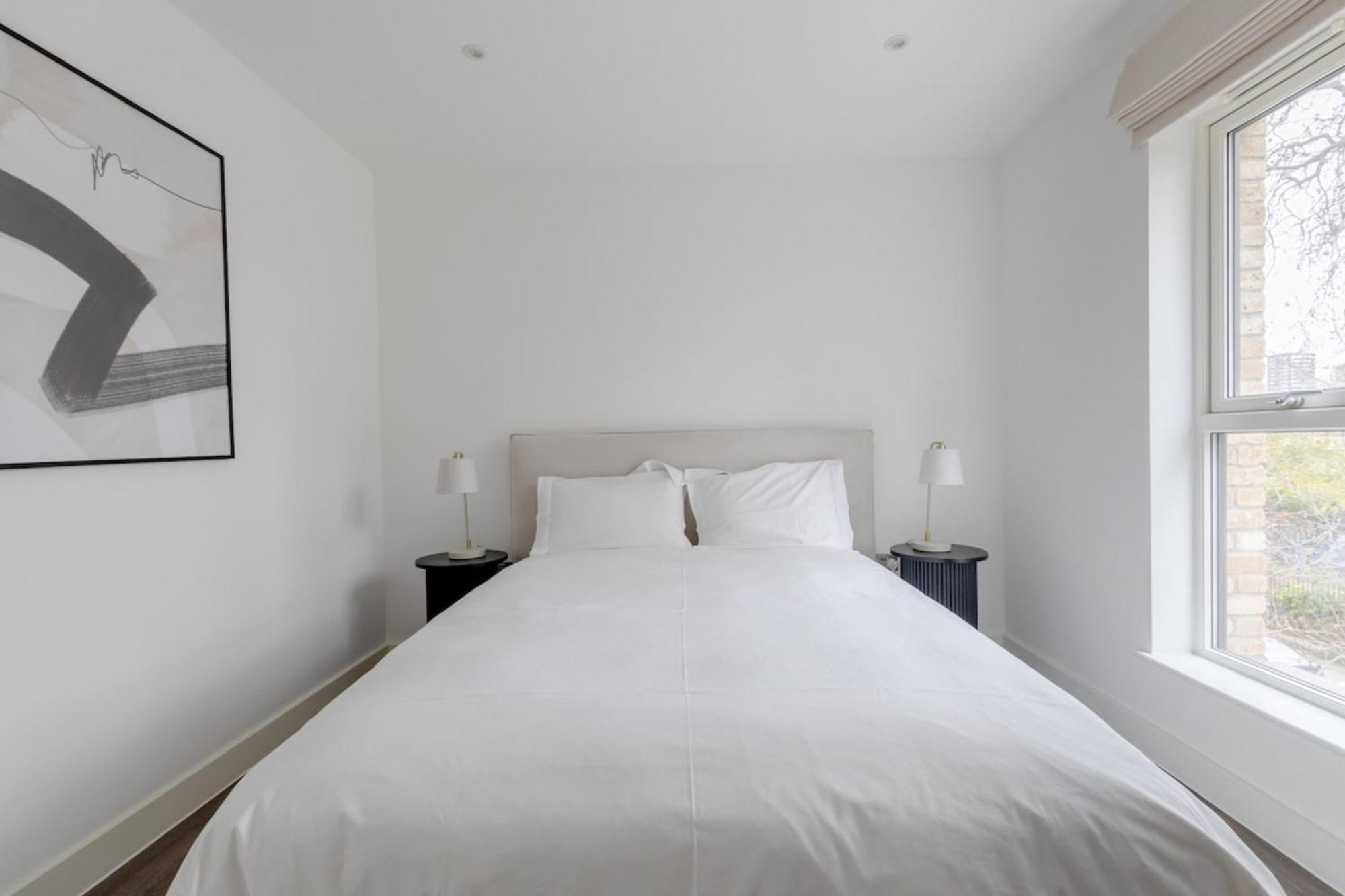 Elegant & Serene 2bd Flat Wroof Terrace Hoxton! * London