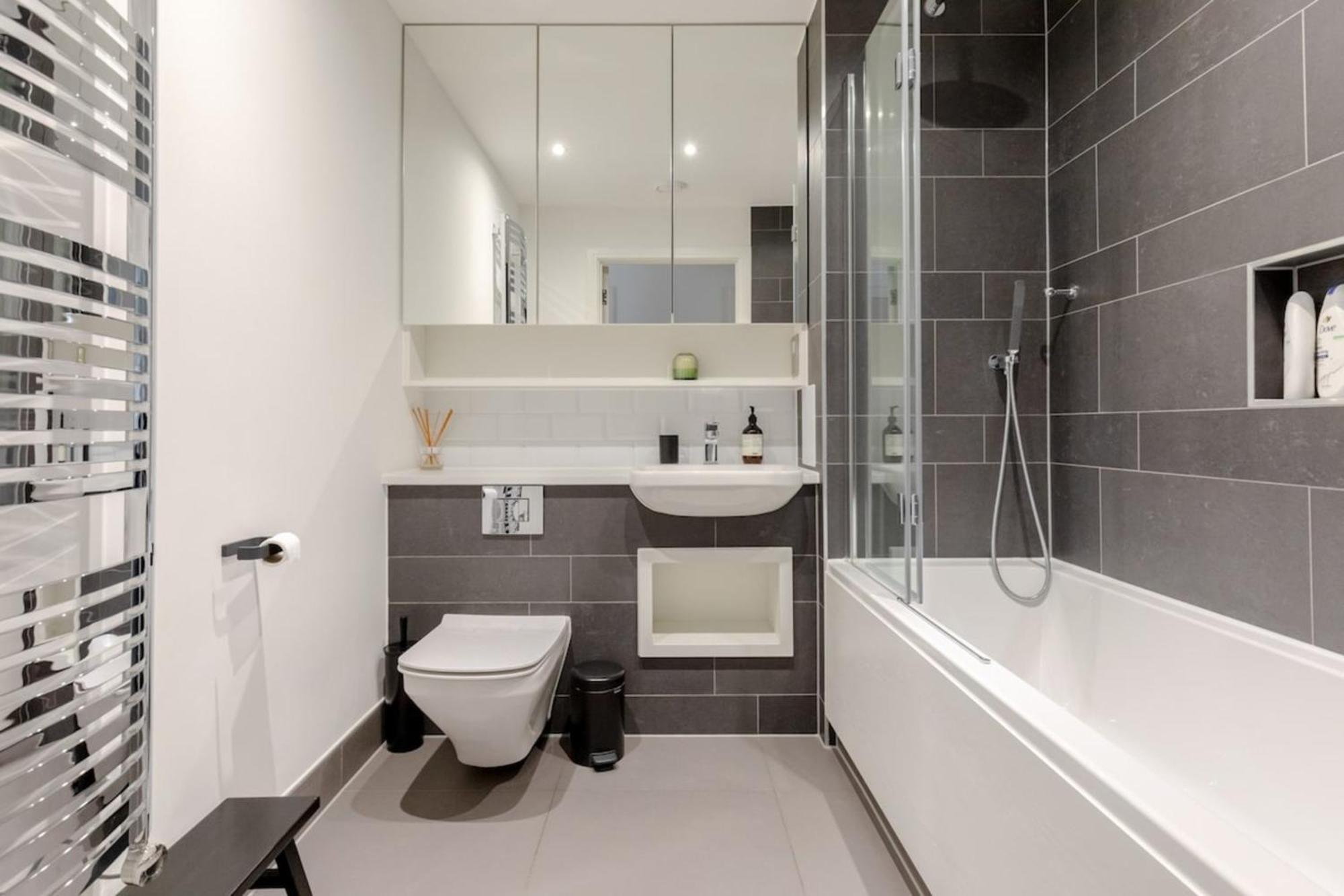 Elegant & Serene 2bd Flat Wroof Terrace Hoxton! *