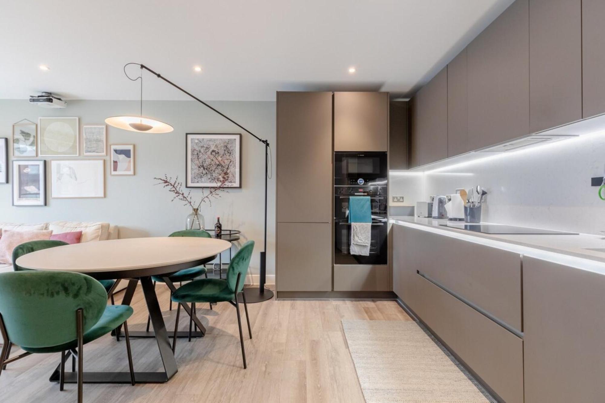 Elegant & Serene 2bd Flat Wroof Terrace Hoxton! London