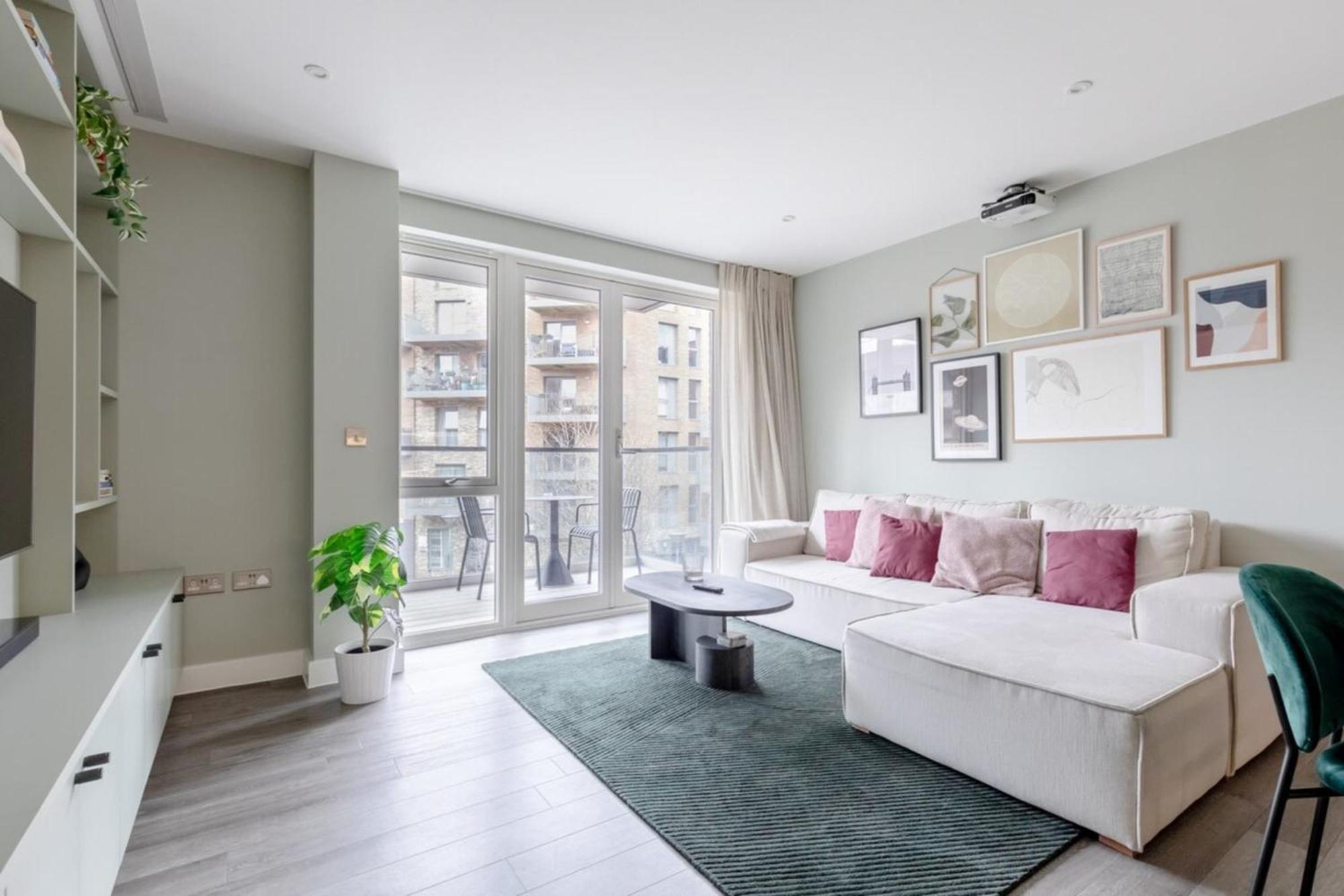 Elegant & Serene 2bd Flat Wroof Terrace Hoxton! Apartment
