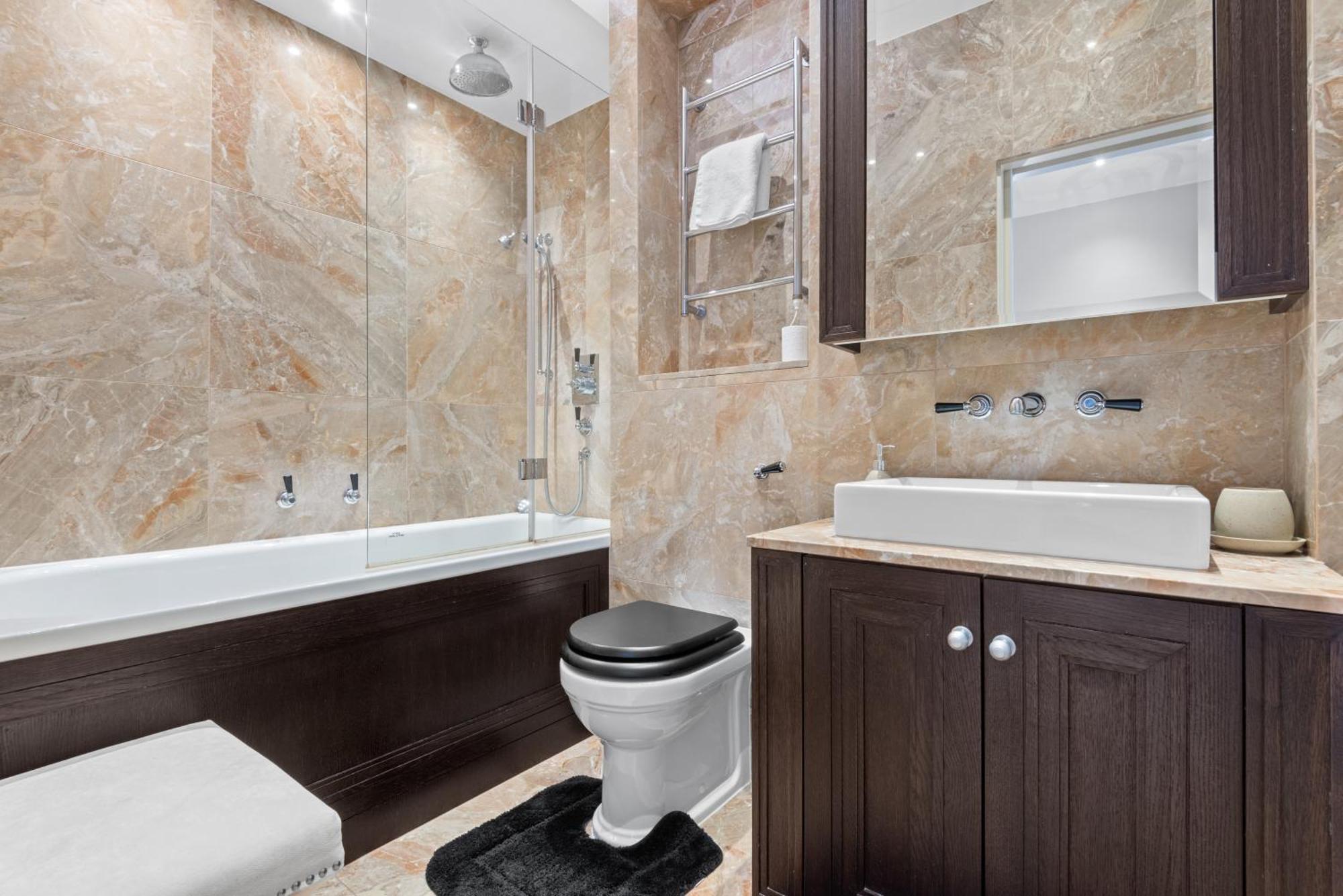 St Park And Westminster Luxury