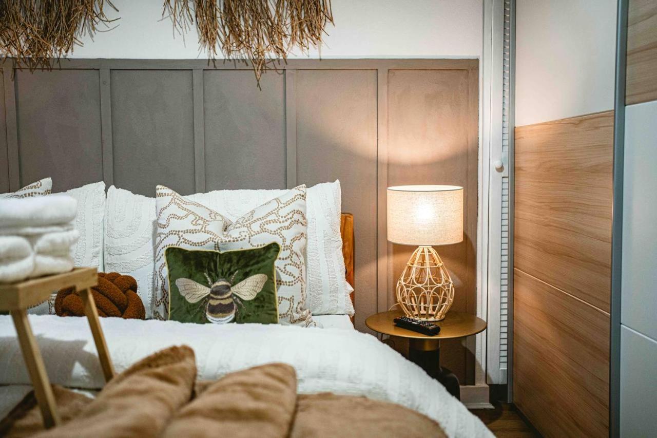 Appartement 1 Bedroom, 5 Minutes Walk To Angel Station,