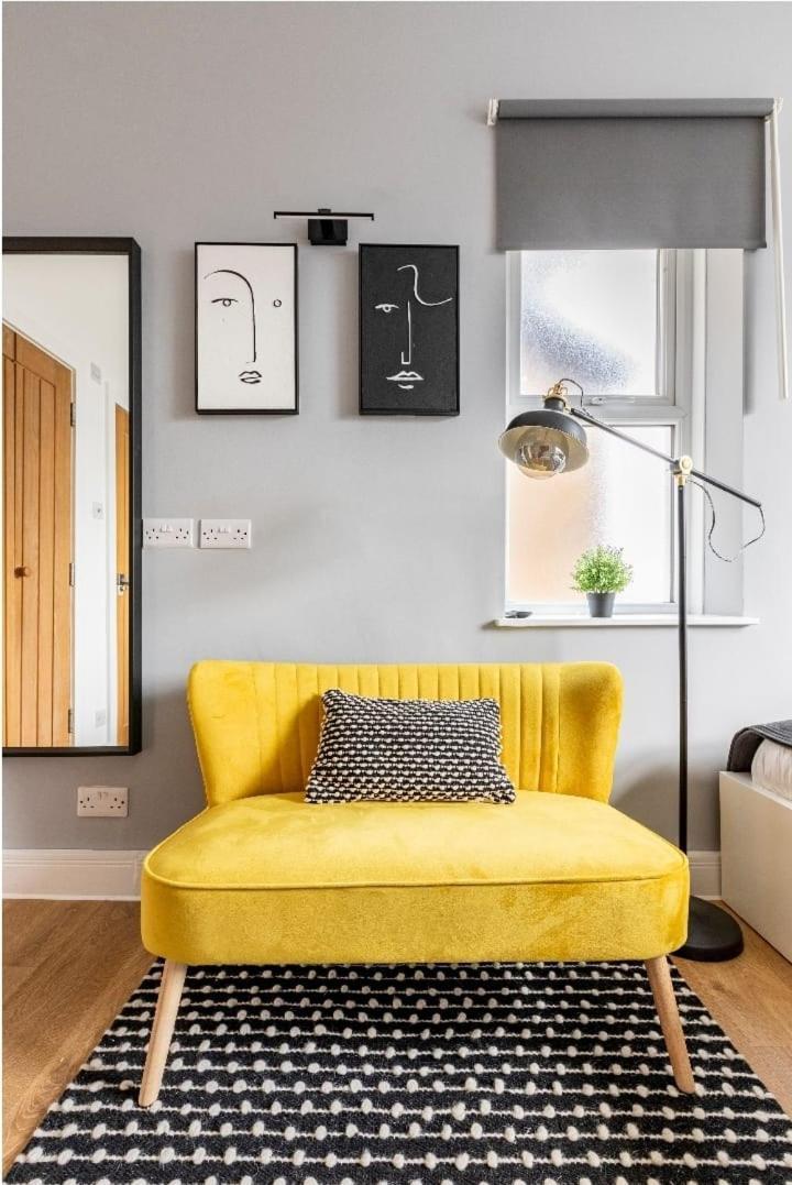 Apartment Stunning Studio Flats In Penge *