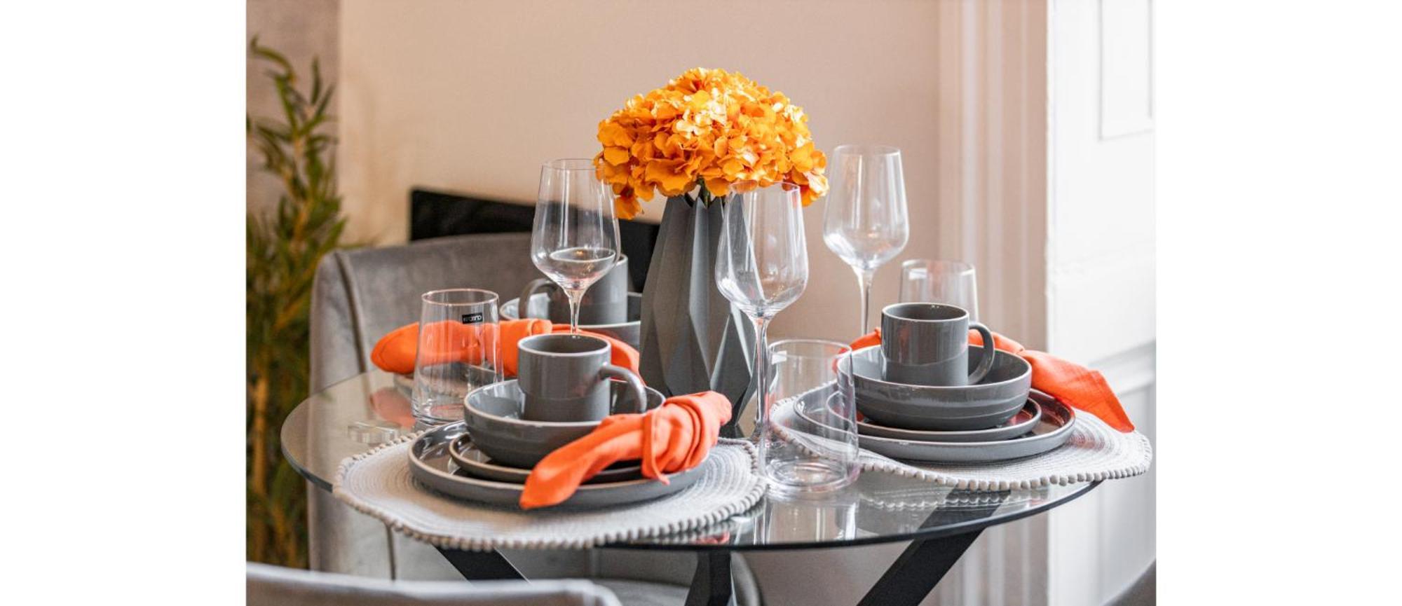 Leilighet Simplicity Meets Warmth: 1-bed Delight London