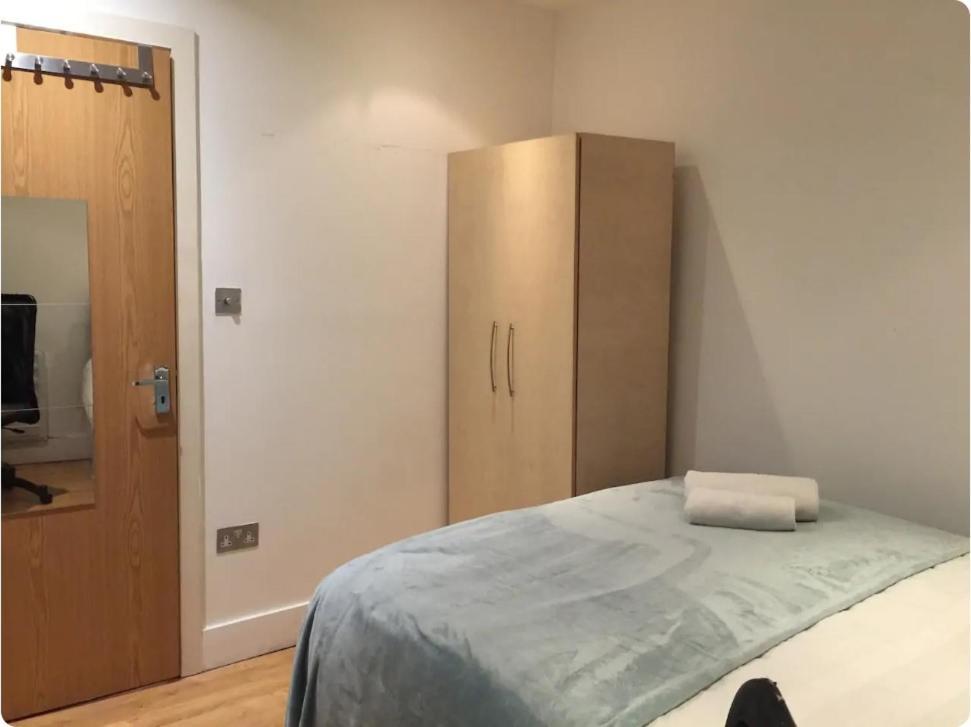 Lovely Private Bedrooms In Euston, Central London *