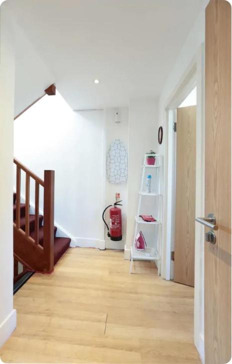 Lovely Private Bedrooms In Euston, Central London Privatunterkunft London