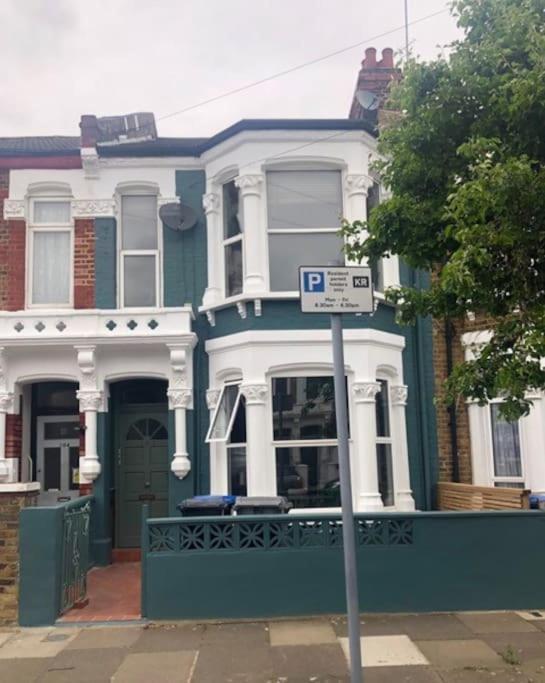 Kensal - Garden Retreat Apartment London