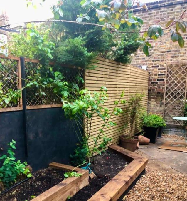 Kensal - Garden Retreat