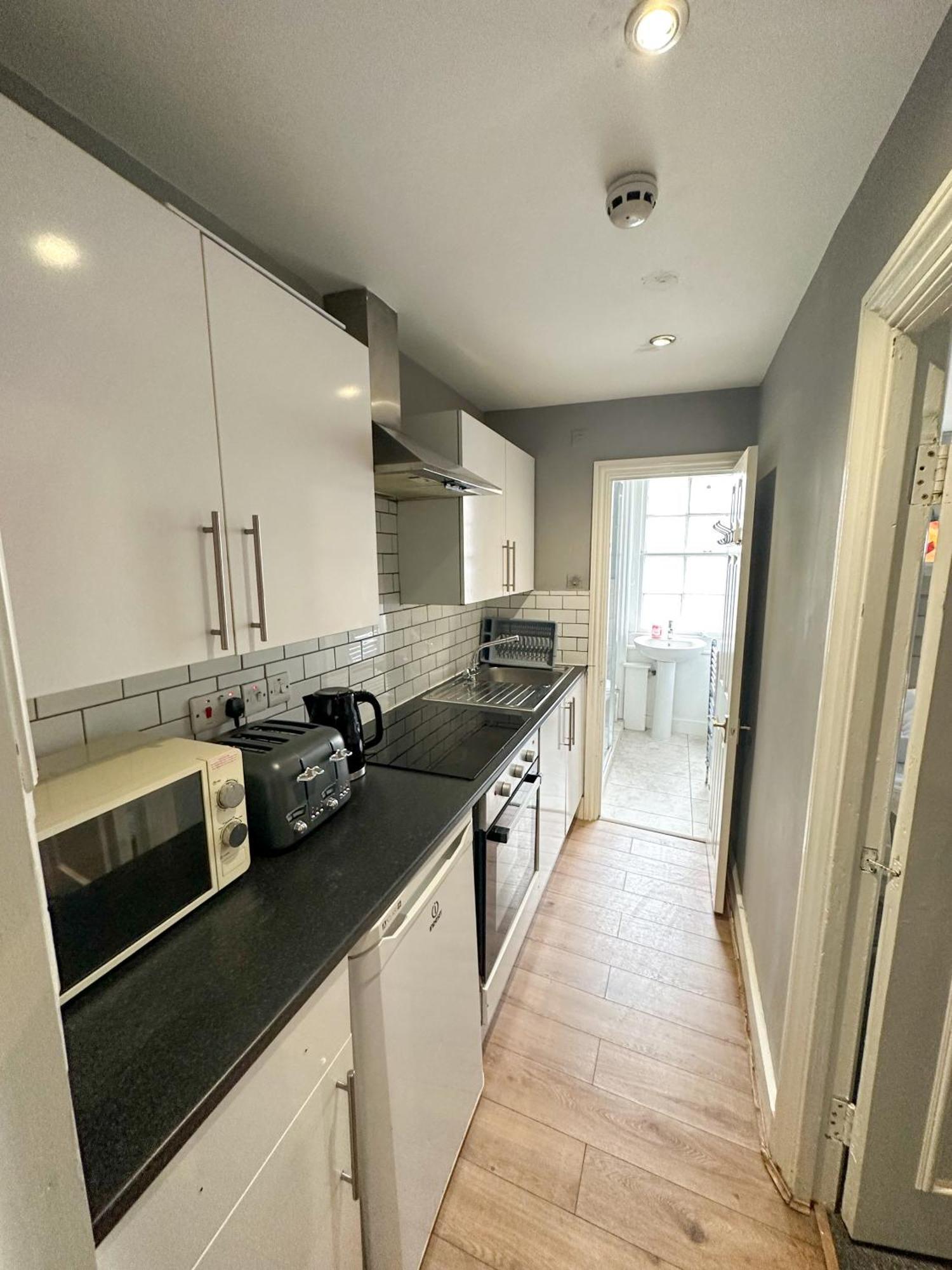 Guest house In Oxford Street London