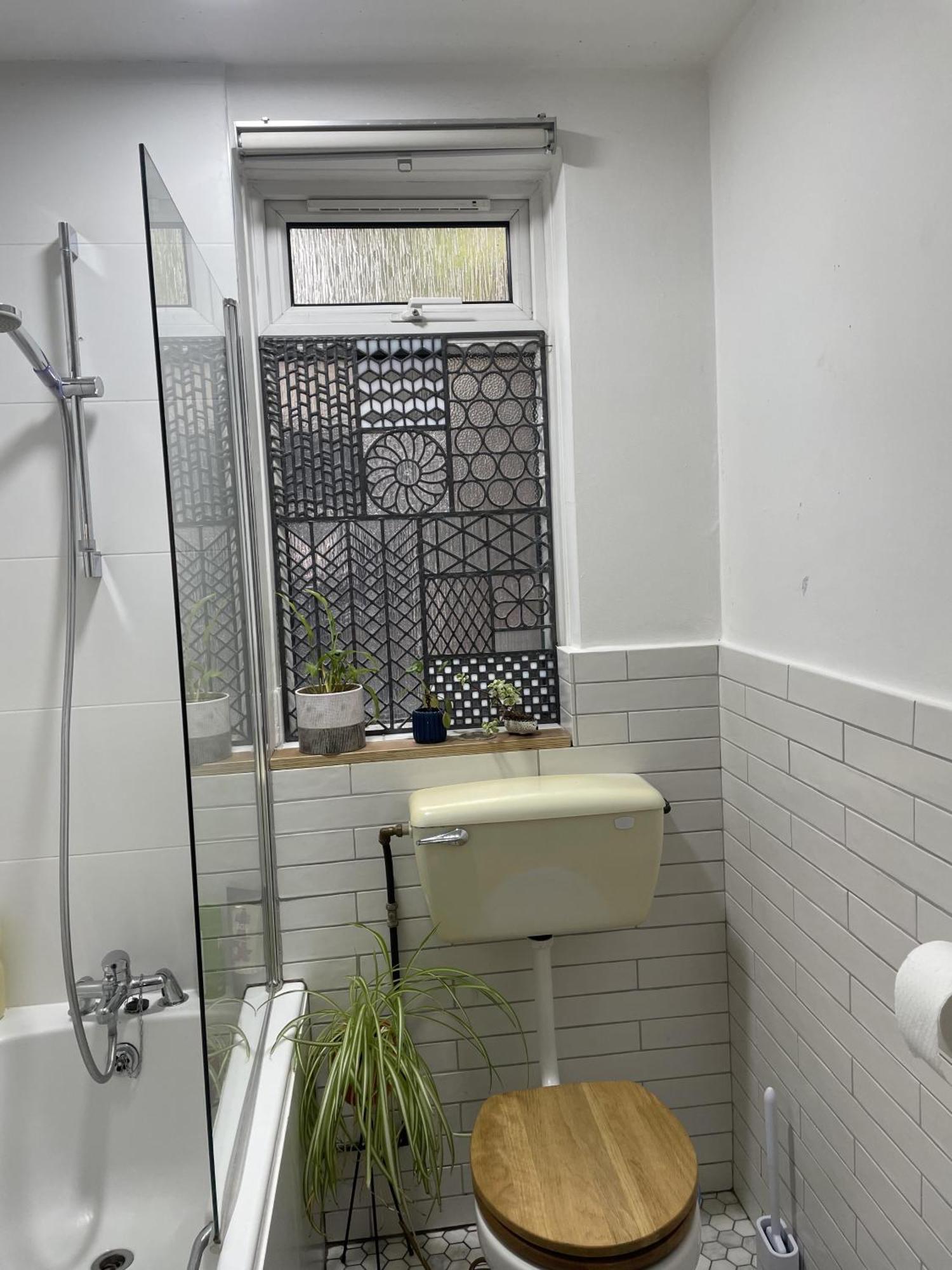Pet Friendly 1bed With Free Parking Leilighet London