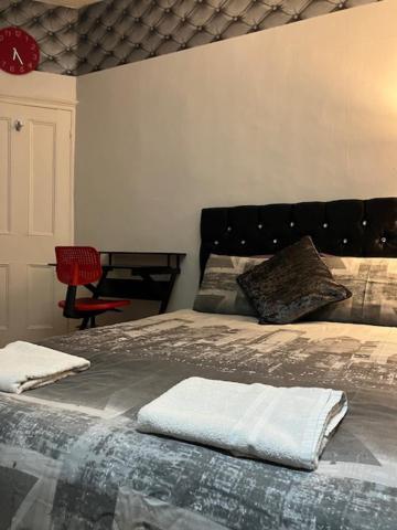 Comfy Rooms. Shared East Homestay. Homestay London