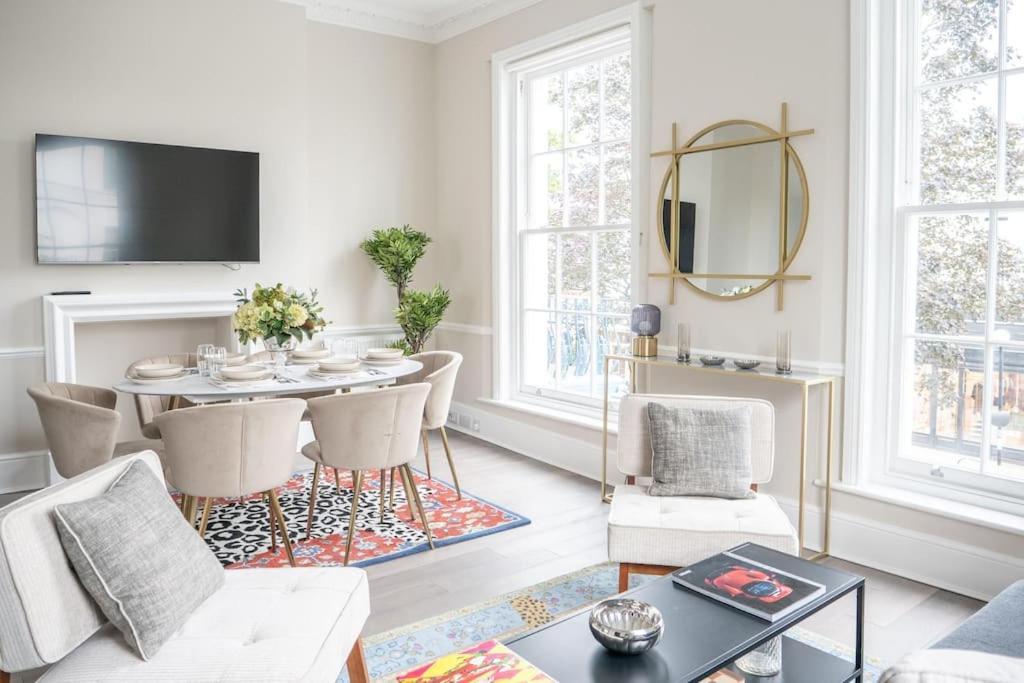 Apartment Spectacular Flat Located In Prime Notting Hill London