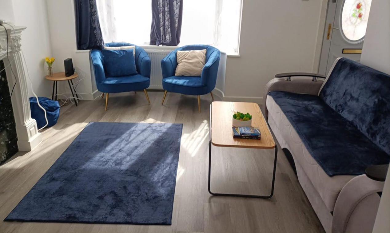 Gresham - Close To Excel, Contractors, Relocators, Paid Parking * Londen