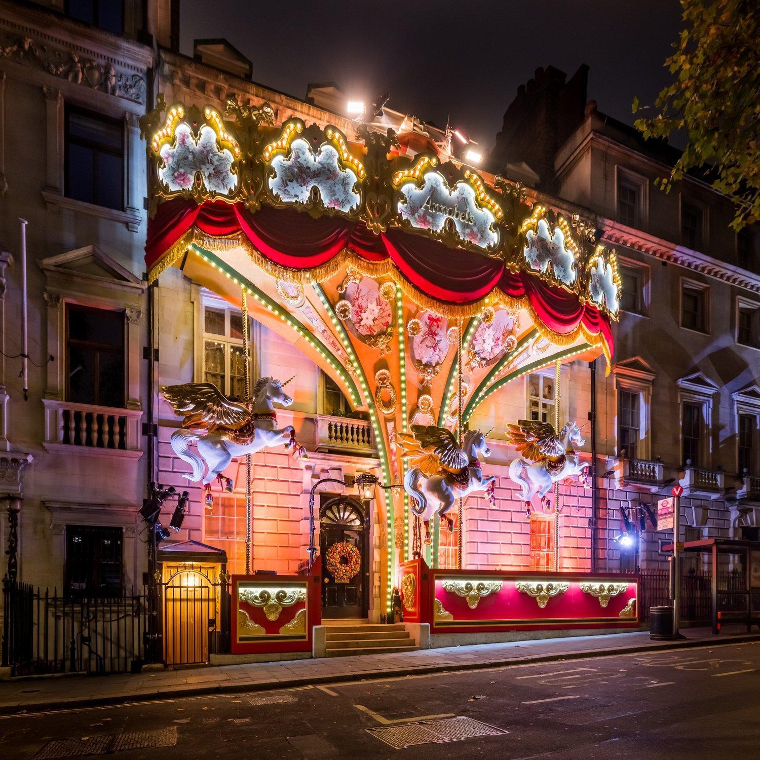 Central Mayfair And Piccadilly Sleeps 6 People