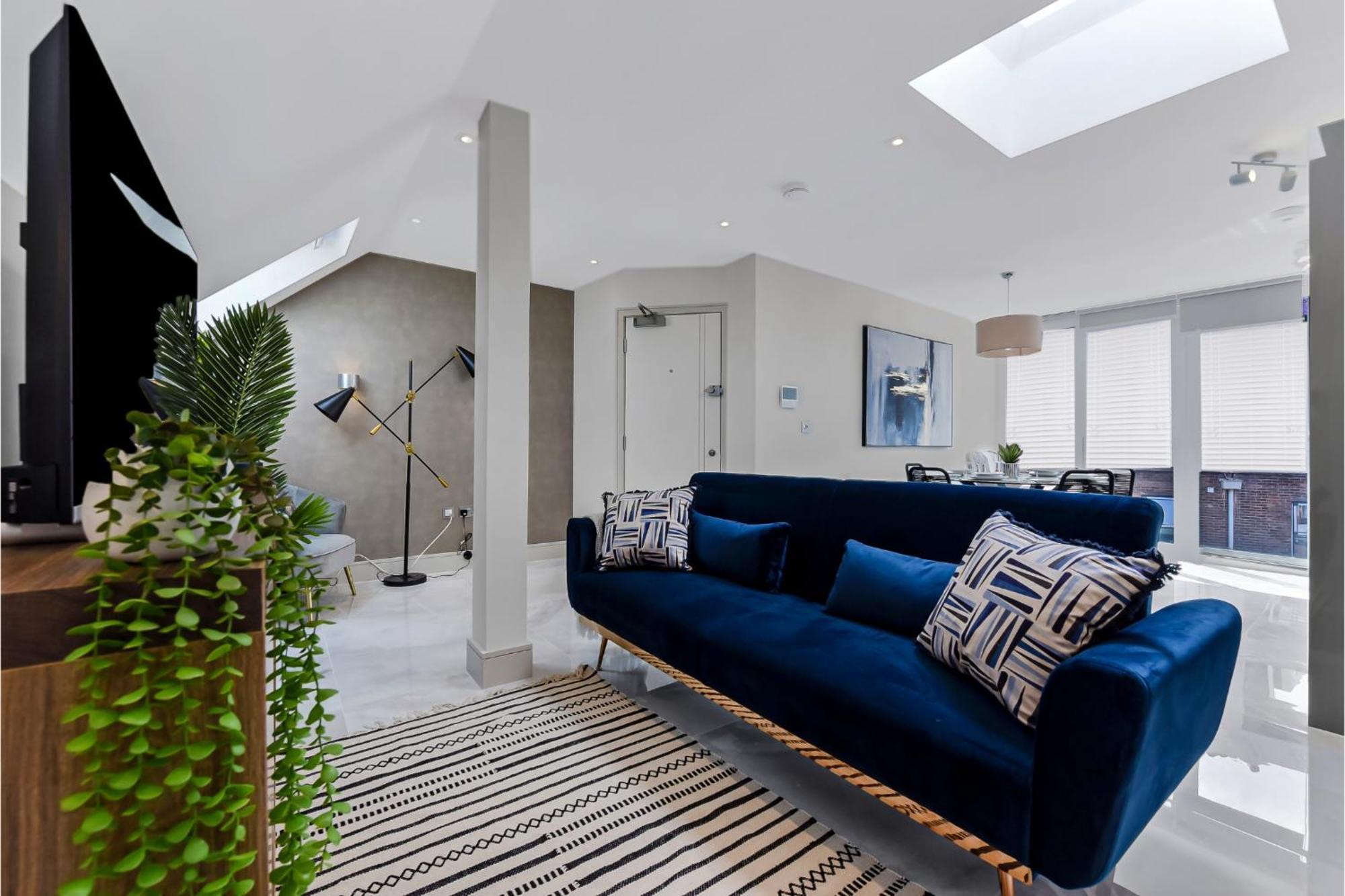 Creative Stylings 2 Bedroom In Wembley Park Apartment