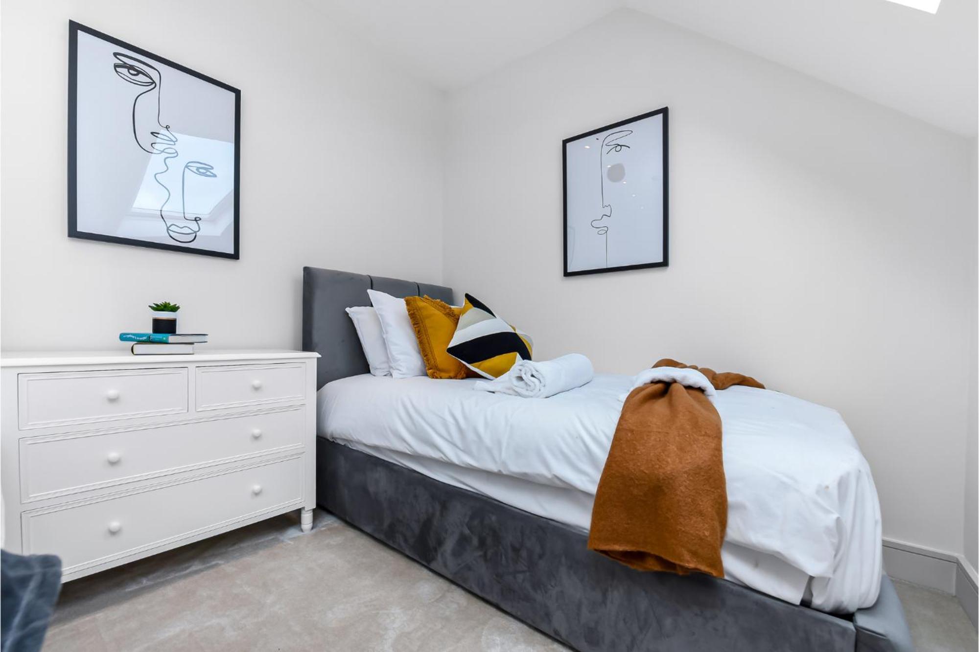 Apartment Creative Stylings 2 Bedroom In Wembley Park