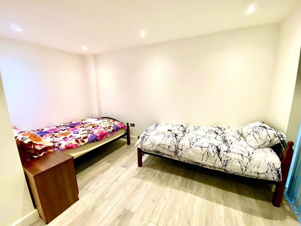 Comfortable One Bedroom Flat With Free Car Park In London