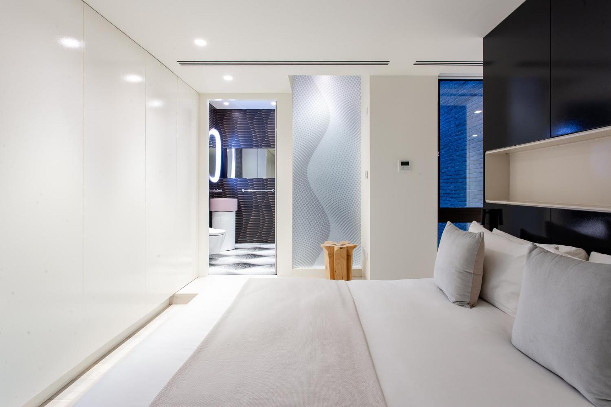 Designer In Mayfair/regent Street Apartment