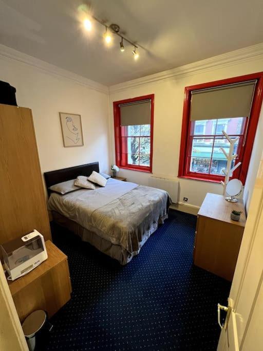 Apartment Flat In Central