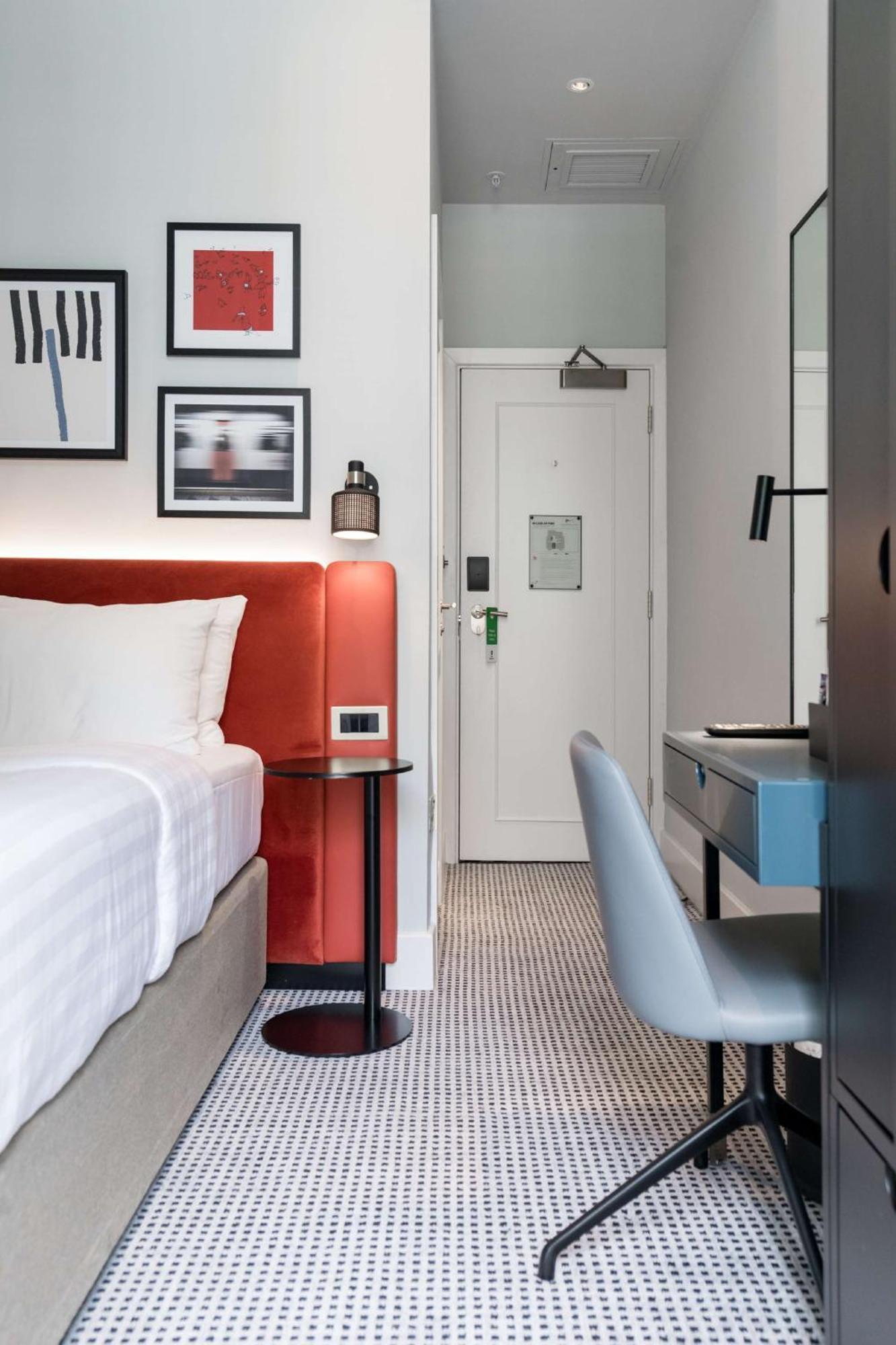 Mornington Kensington, Bw Premier Collection Hotel Londen
