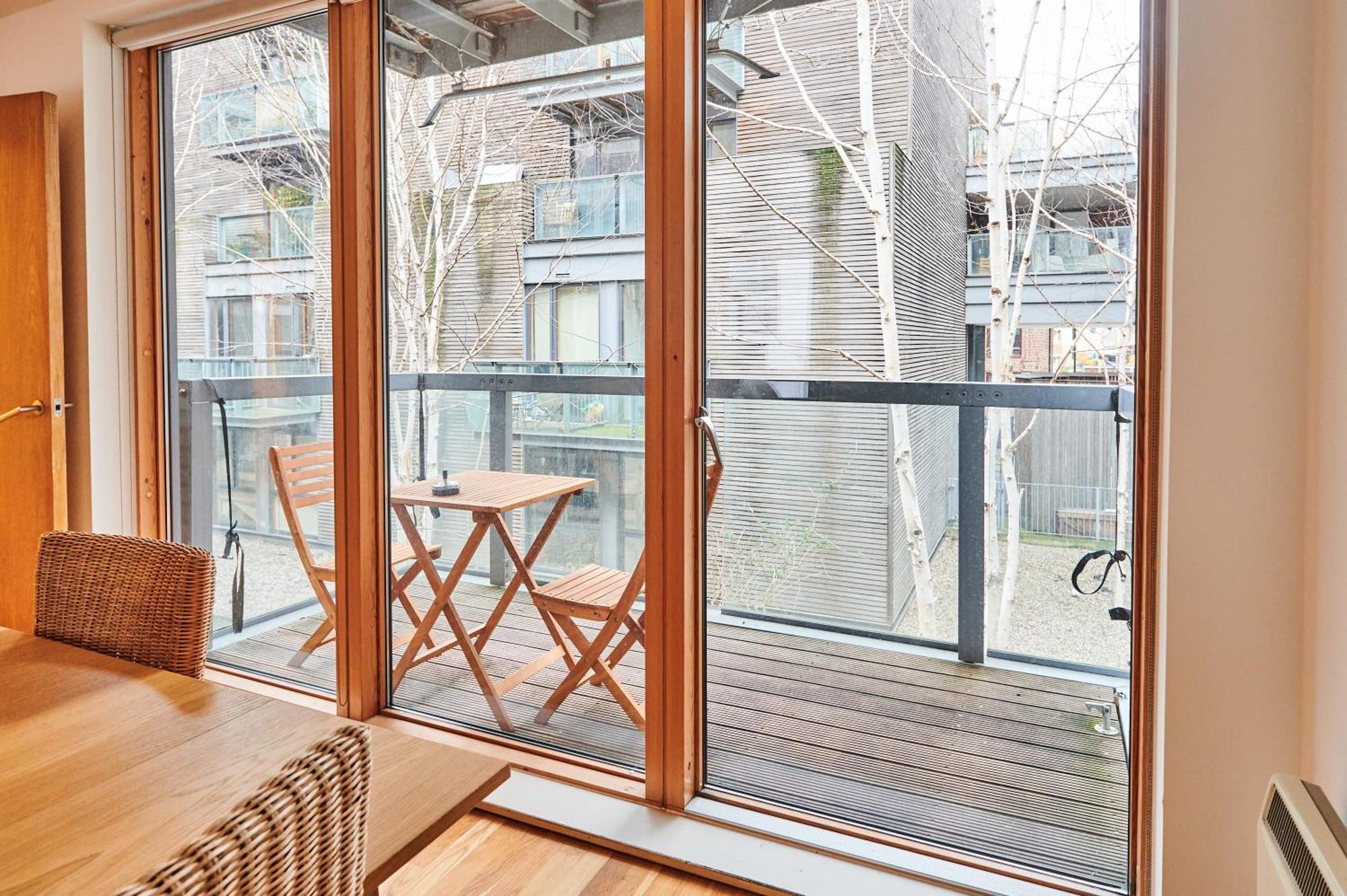 Bright 2 Bedroom Flat In Old Street With Balcony Appartement