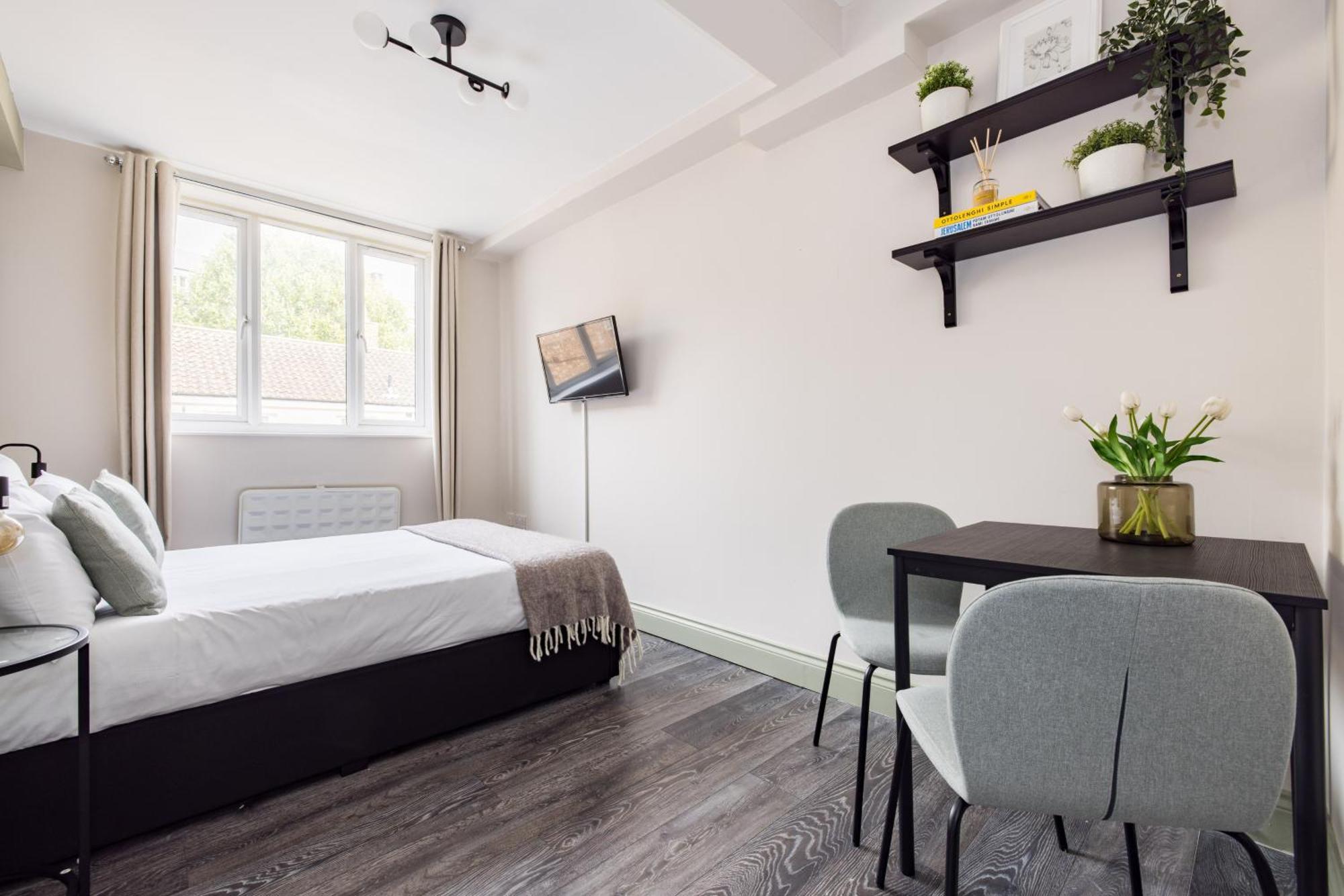 Euston Apartment
