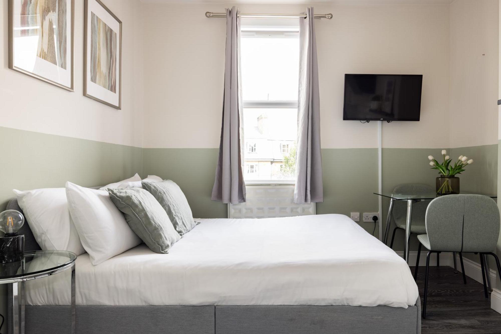 Apartment Euston London